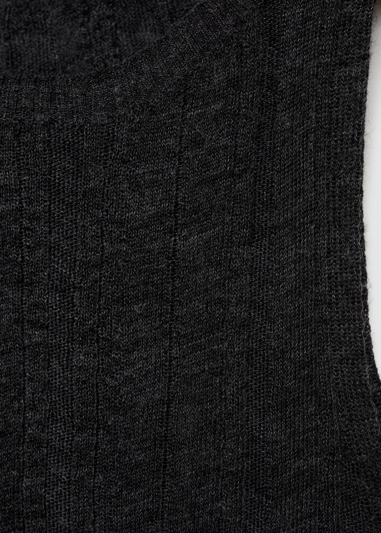Knit halter top - Details of the article 8