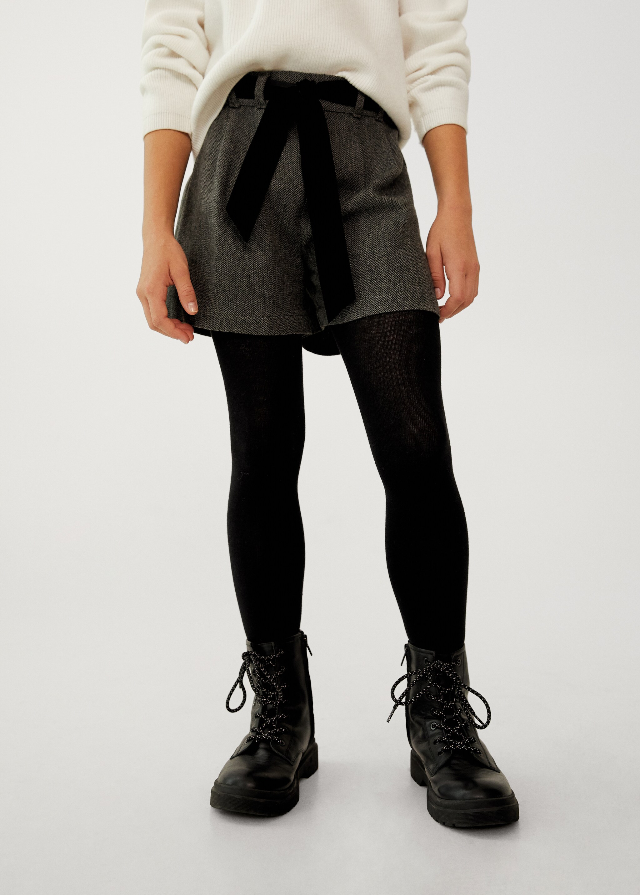 Shorts espiga lazo - Plano medio