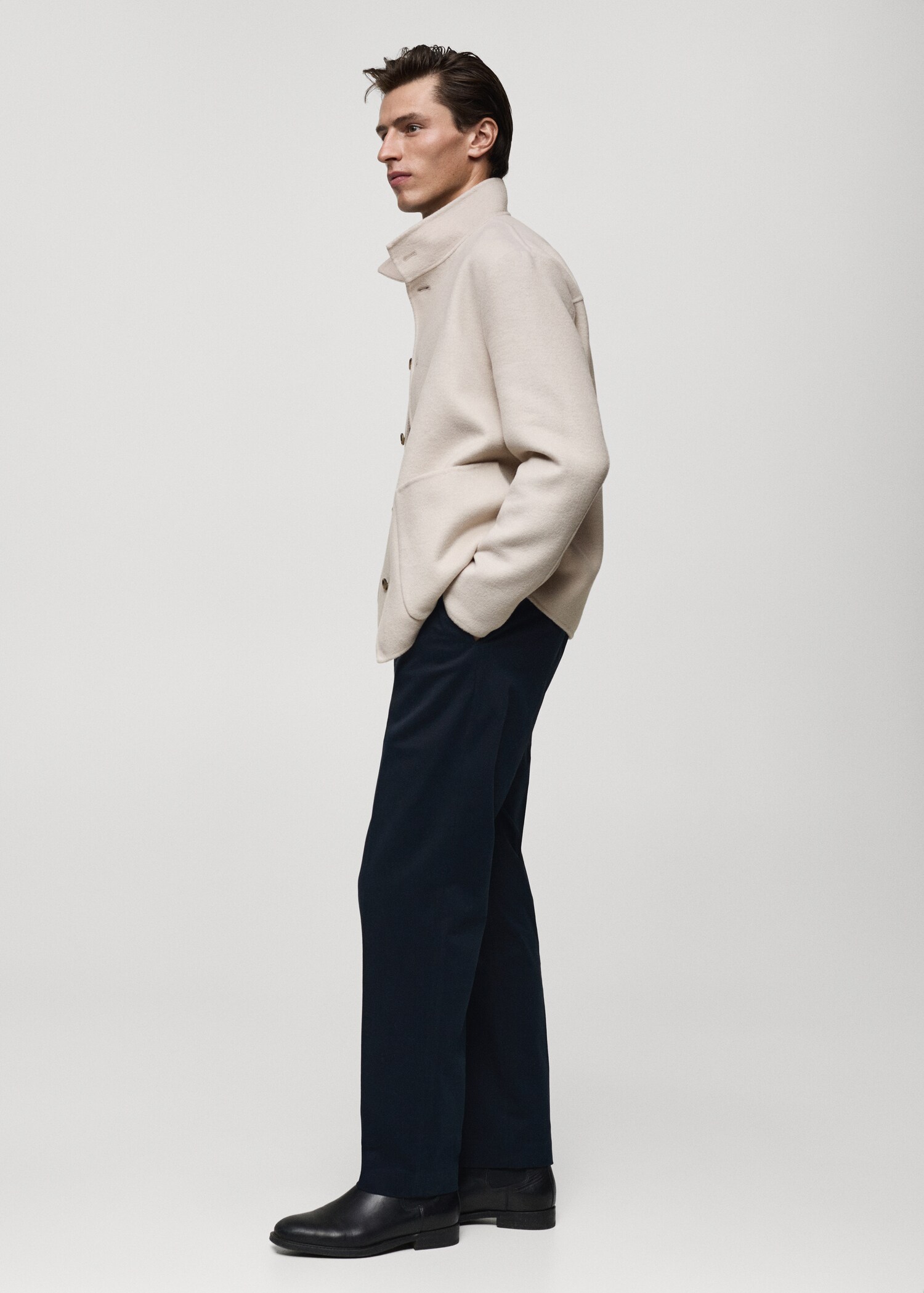 Handmade wool jacket with funnel neck - Details of the article 2