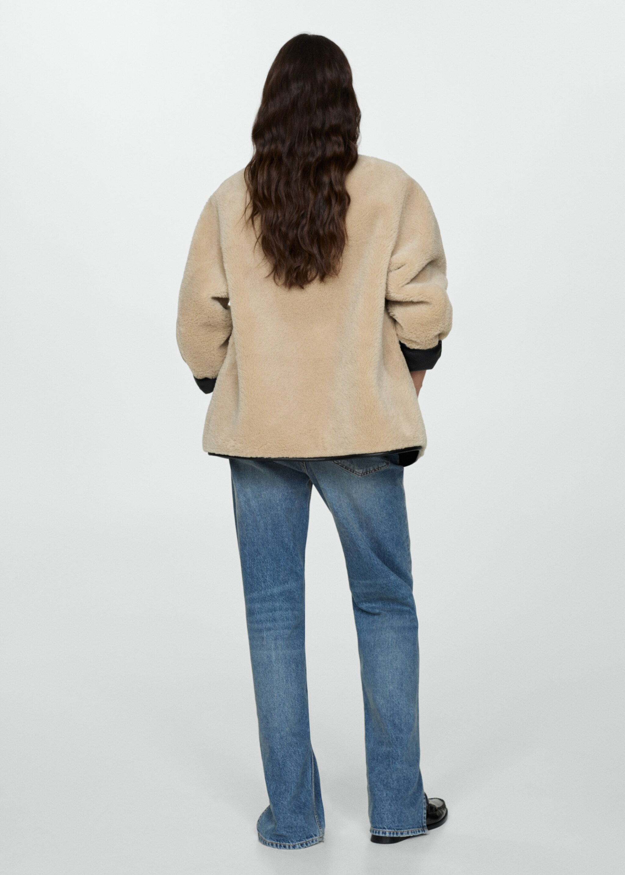 Fur-effect coat with appliqués - Reverse of the article, Ecru. Ref: 77097914-00.