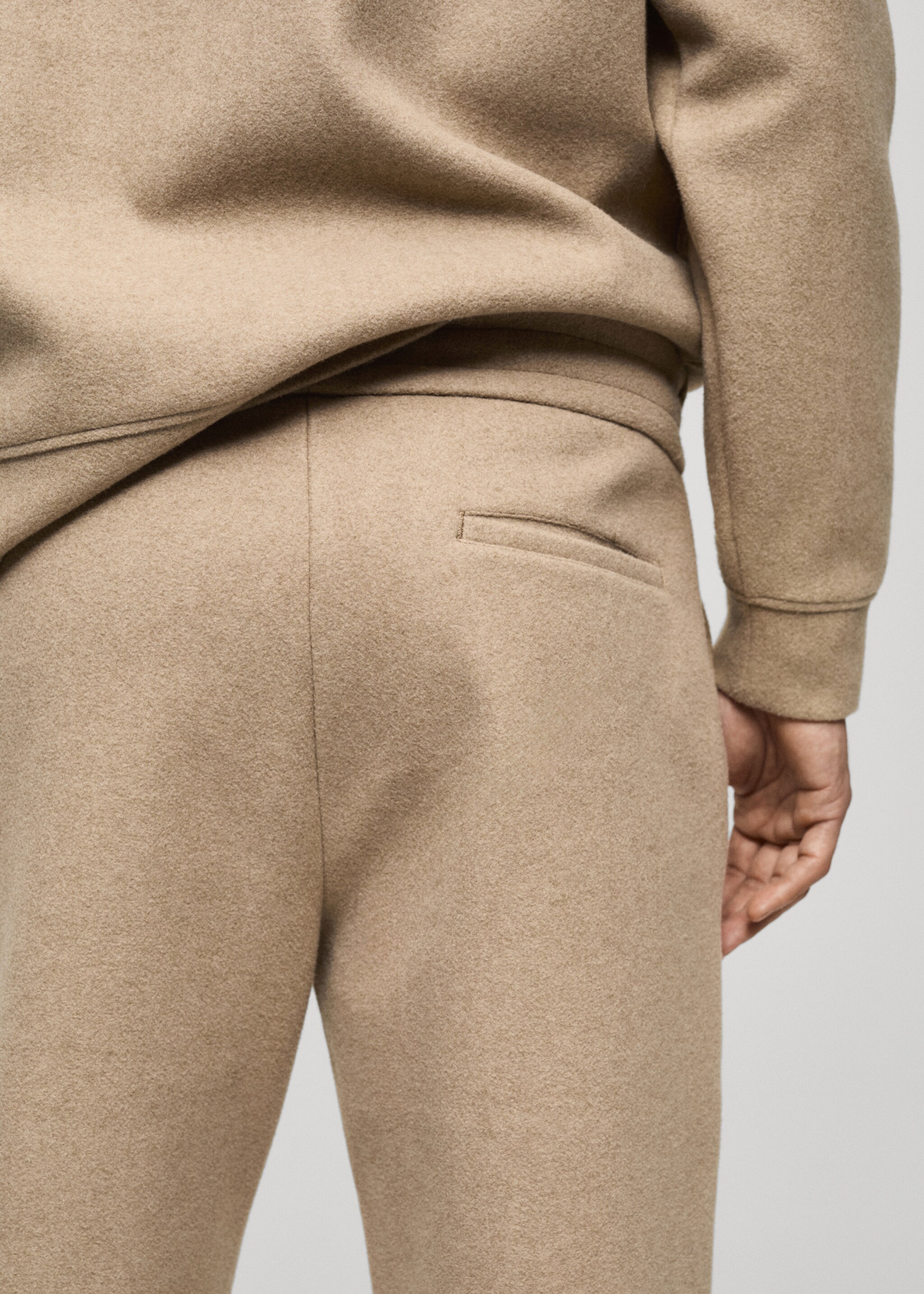Flannel joggers with drawstring - Details of the article 6, Beige. Ref: 77097919-00.