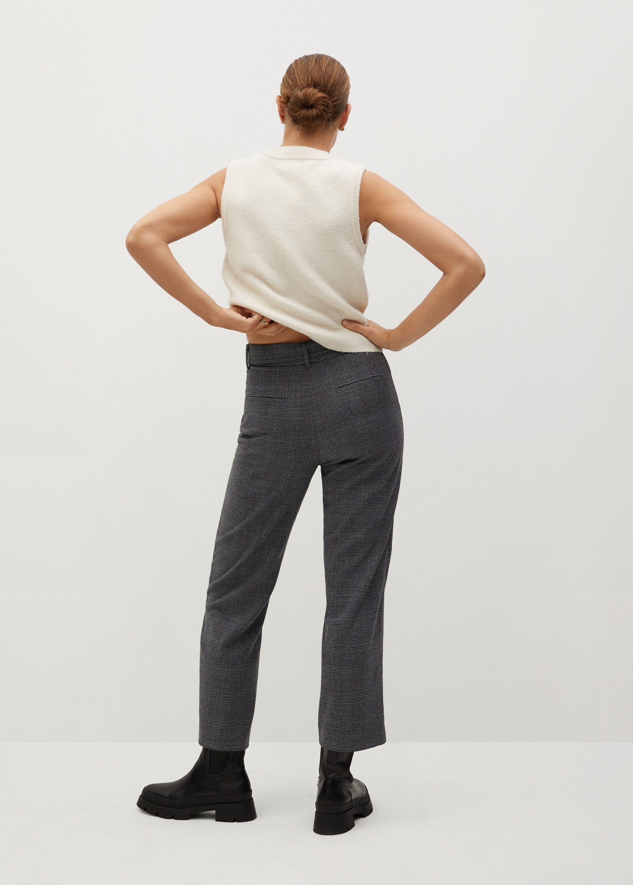 Bow straight trousers - Reverse of the article