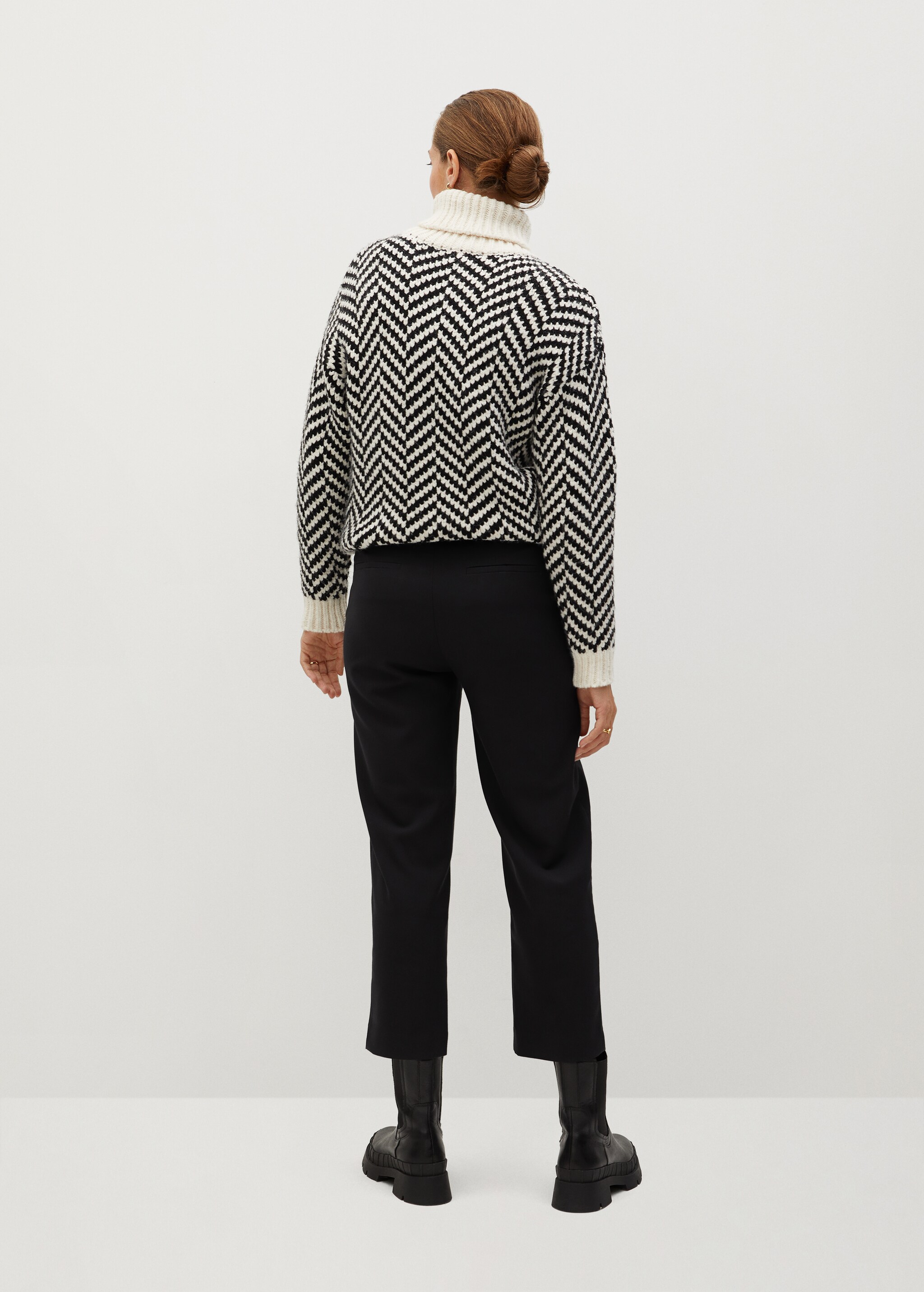 Bow straight trousers - Reverse of the article