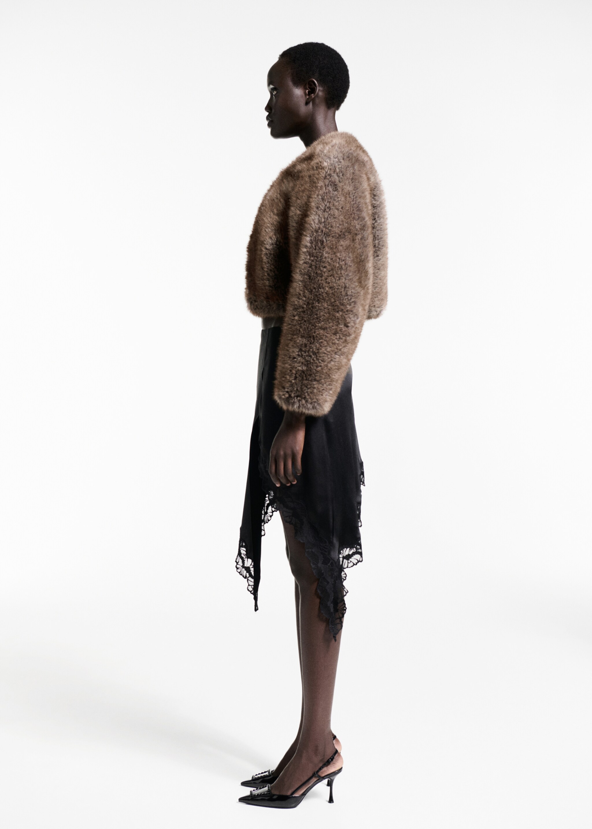 Fur effect jacket - Details of the article 2, Beige. Ref: 77098263-00.