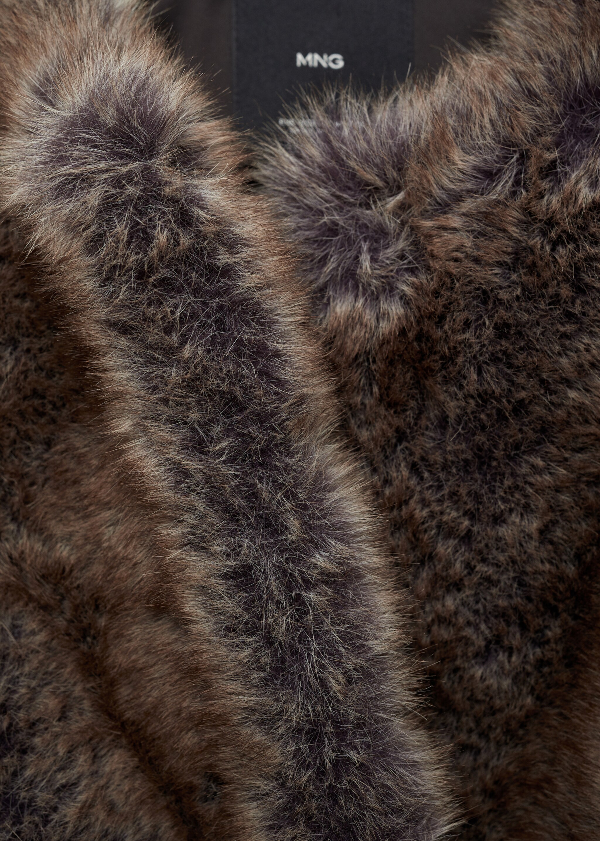Fur effect jacket - Details of the article 8, Beige. Ref: 77098263-00.