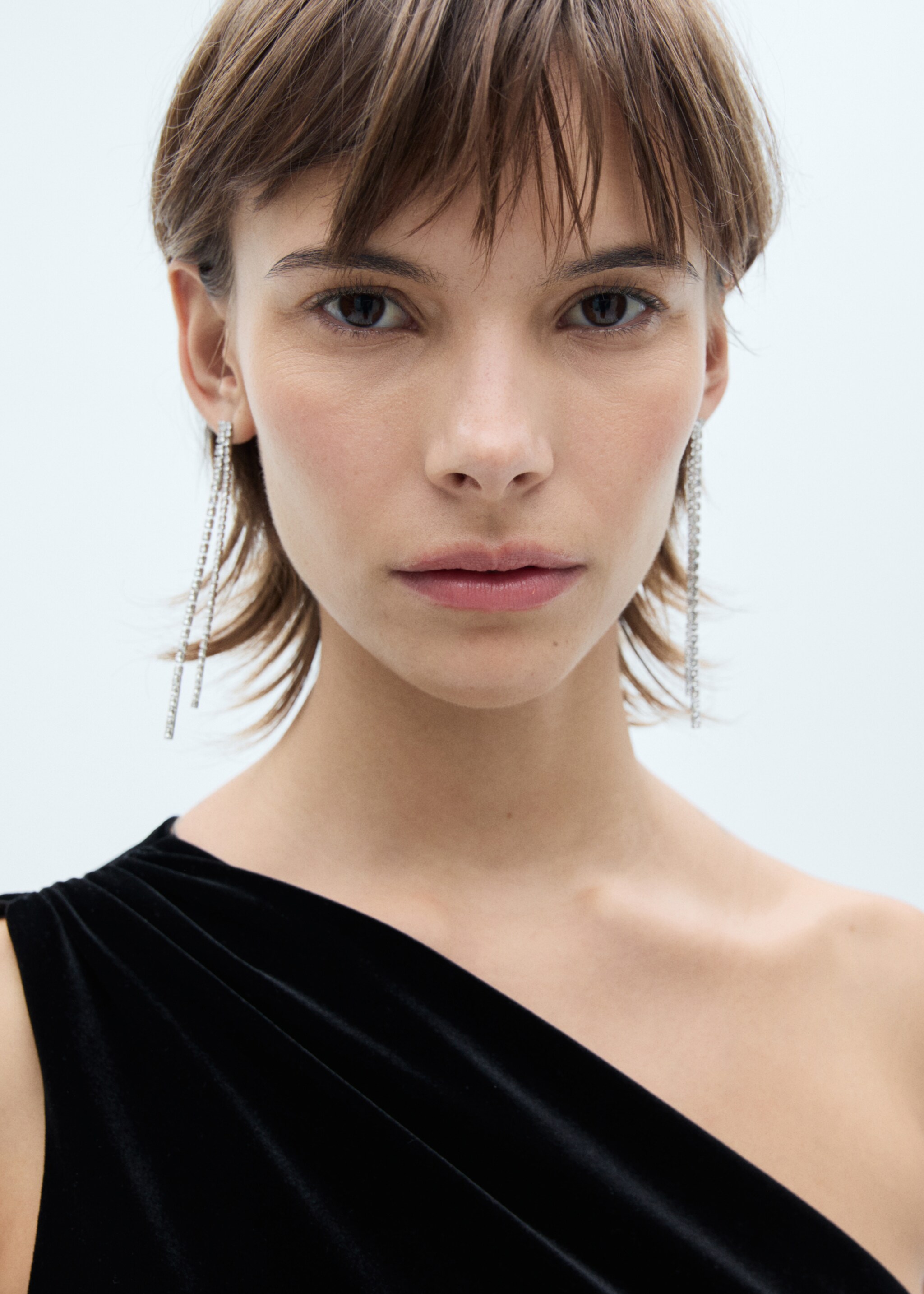 Asymmetric velvet jumpsuit - Details of the article 1, Black. Ref: 77098267-00.