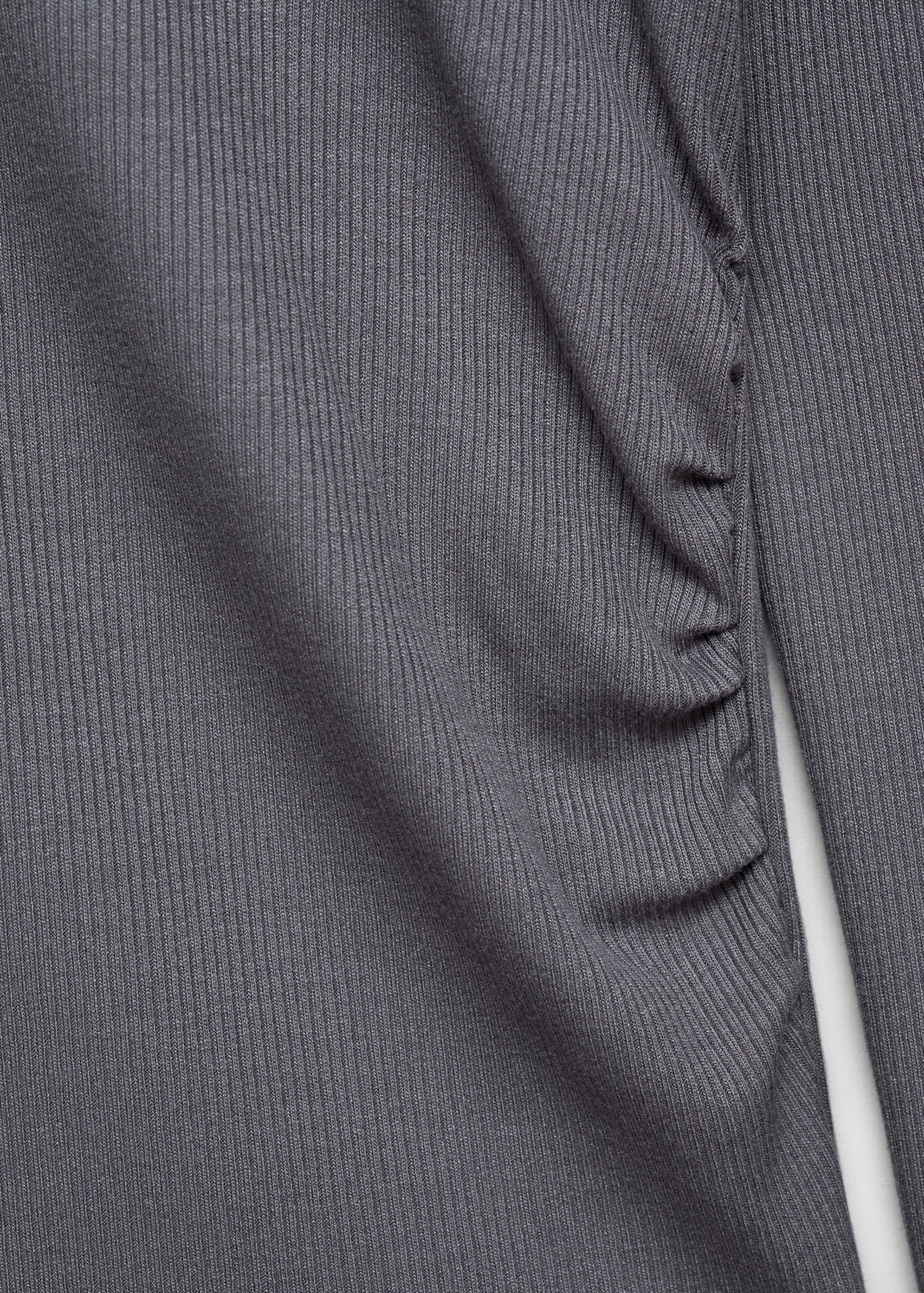 Ribbad huvtröja - Detaljer om artikeln 0, Kol. Ref: 77098271-00.