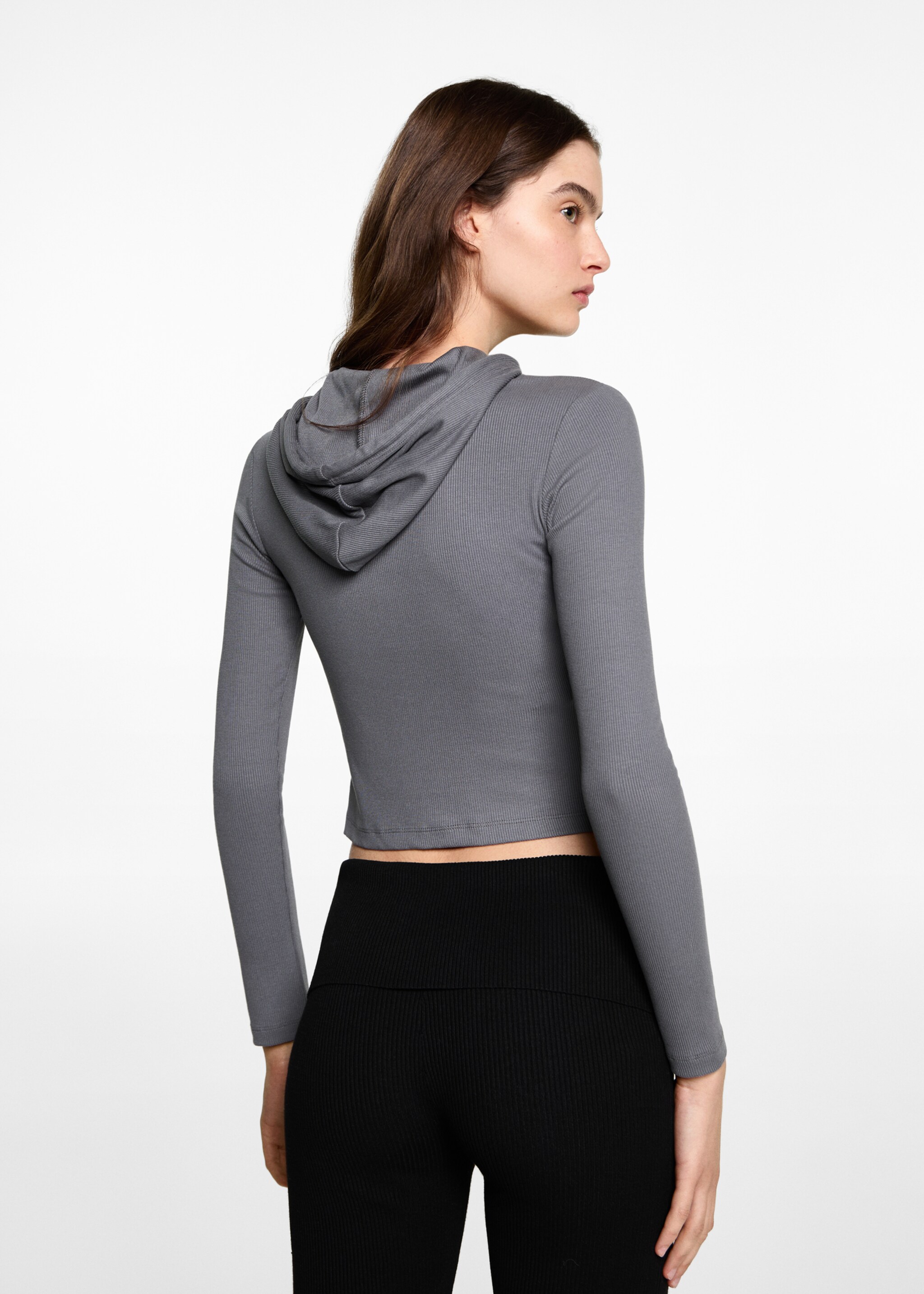 Ribbad huvtröja - Artikelns baksida, Kol. Ref: 77098271-00.