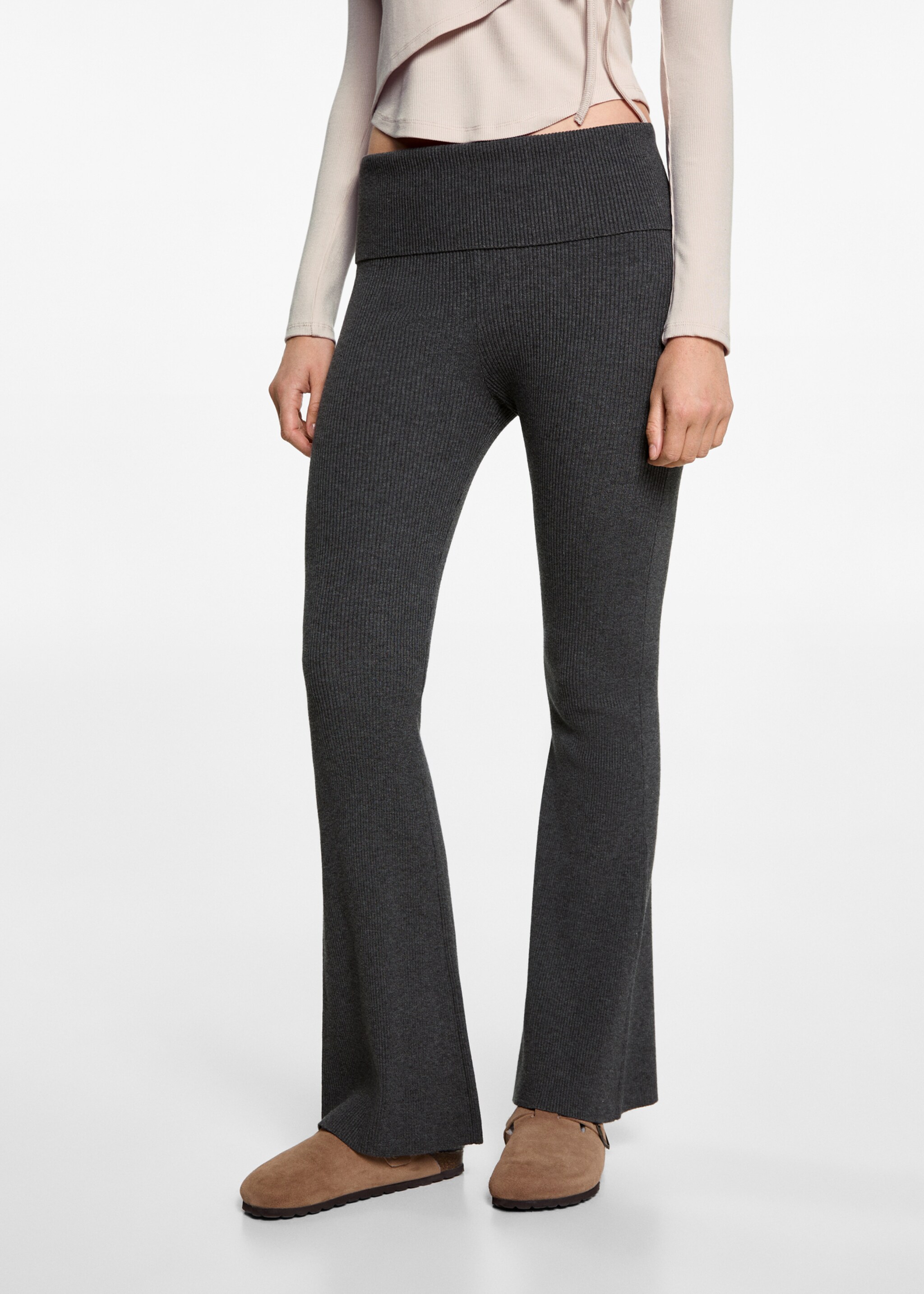 Flared-Leggings mit Rippmuster - Mittlere Ansicht, Anthrazit. Ref: 77098272-00.