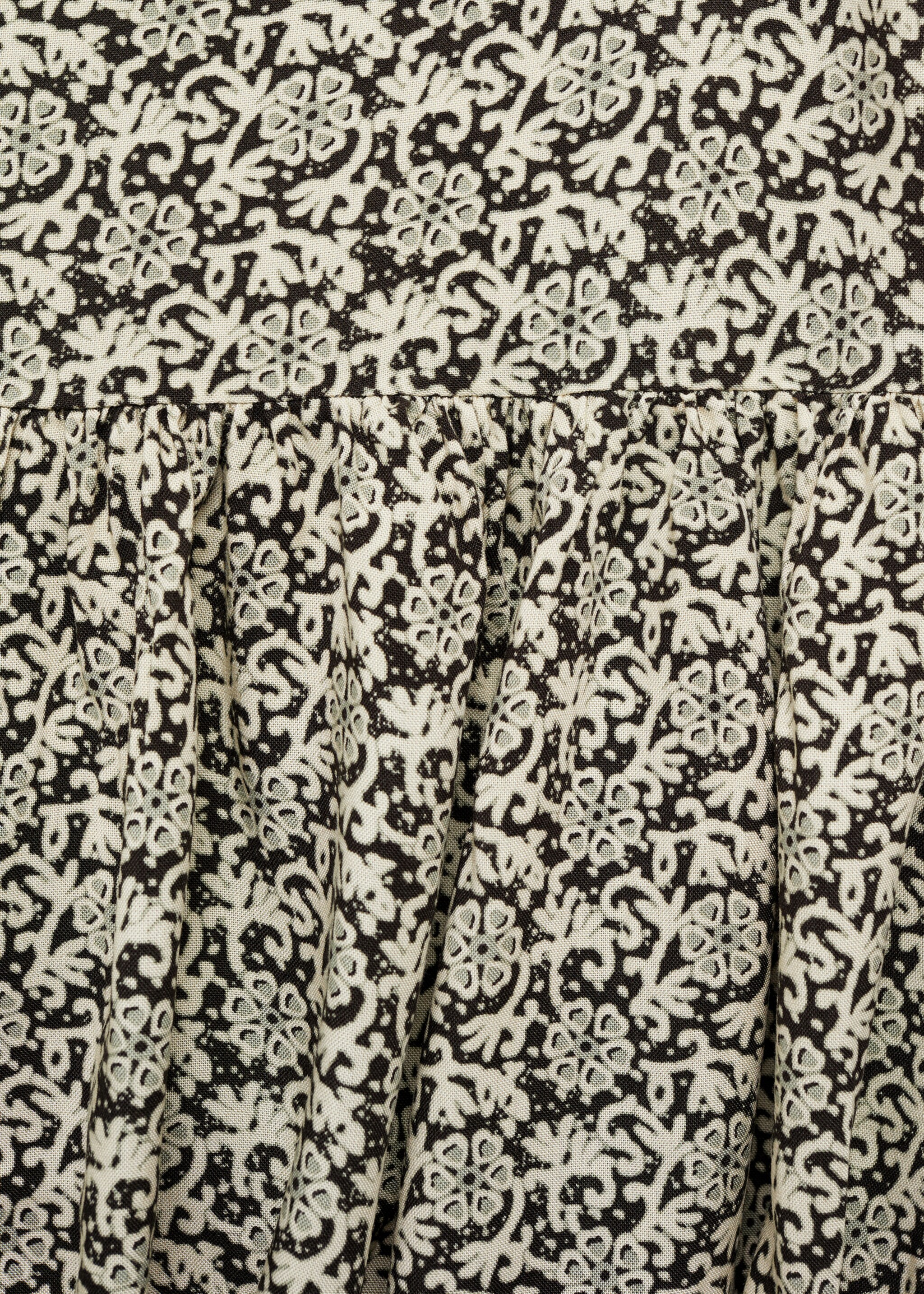 Floral-print balloon skirt - Details of the article 8, Black. Ref: 77098280-00.