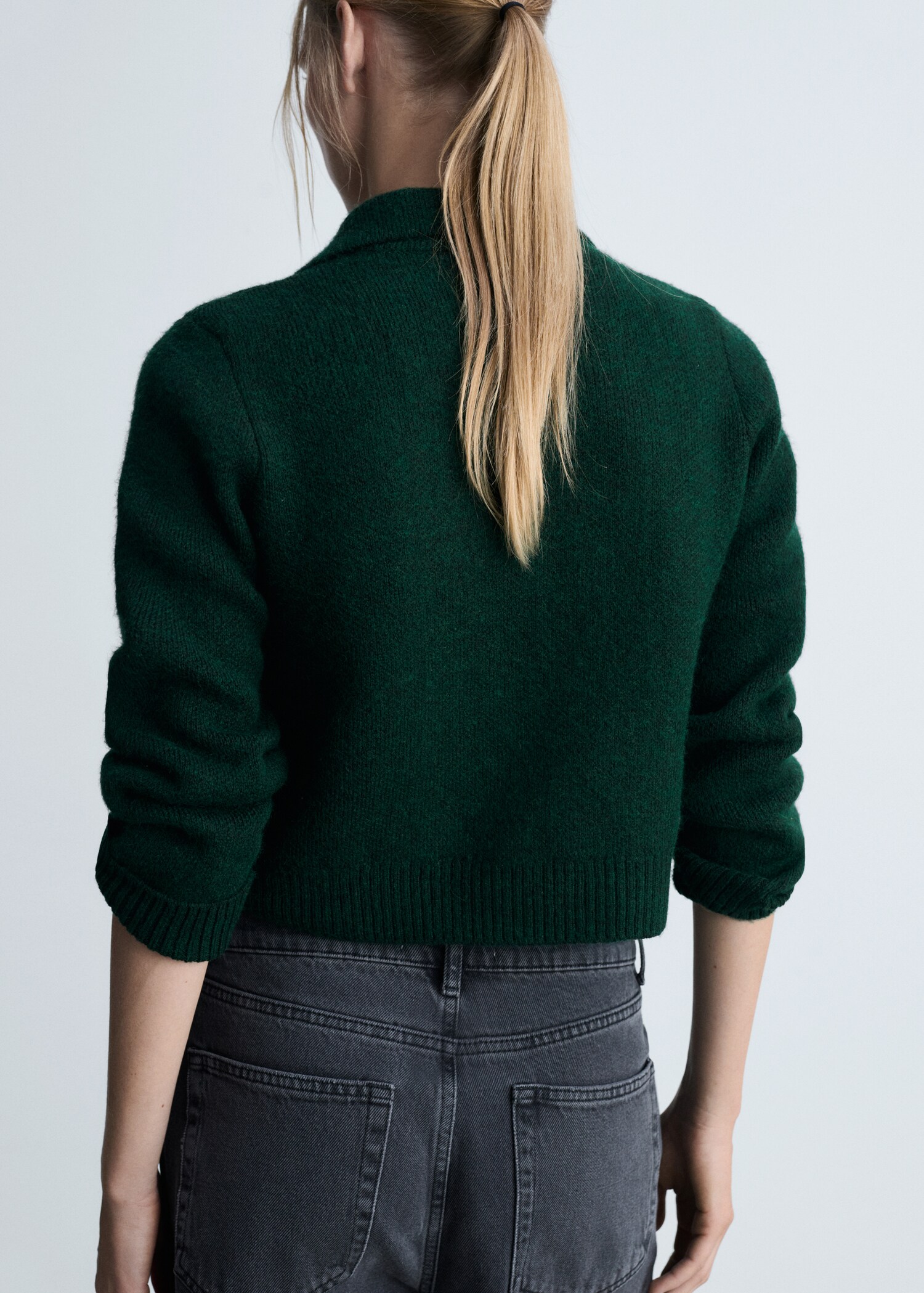 Double-breasted knitted jacket - Reverse of the article