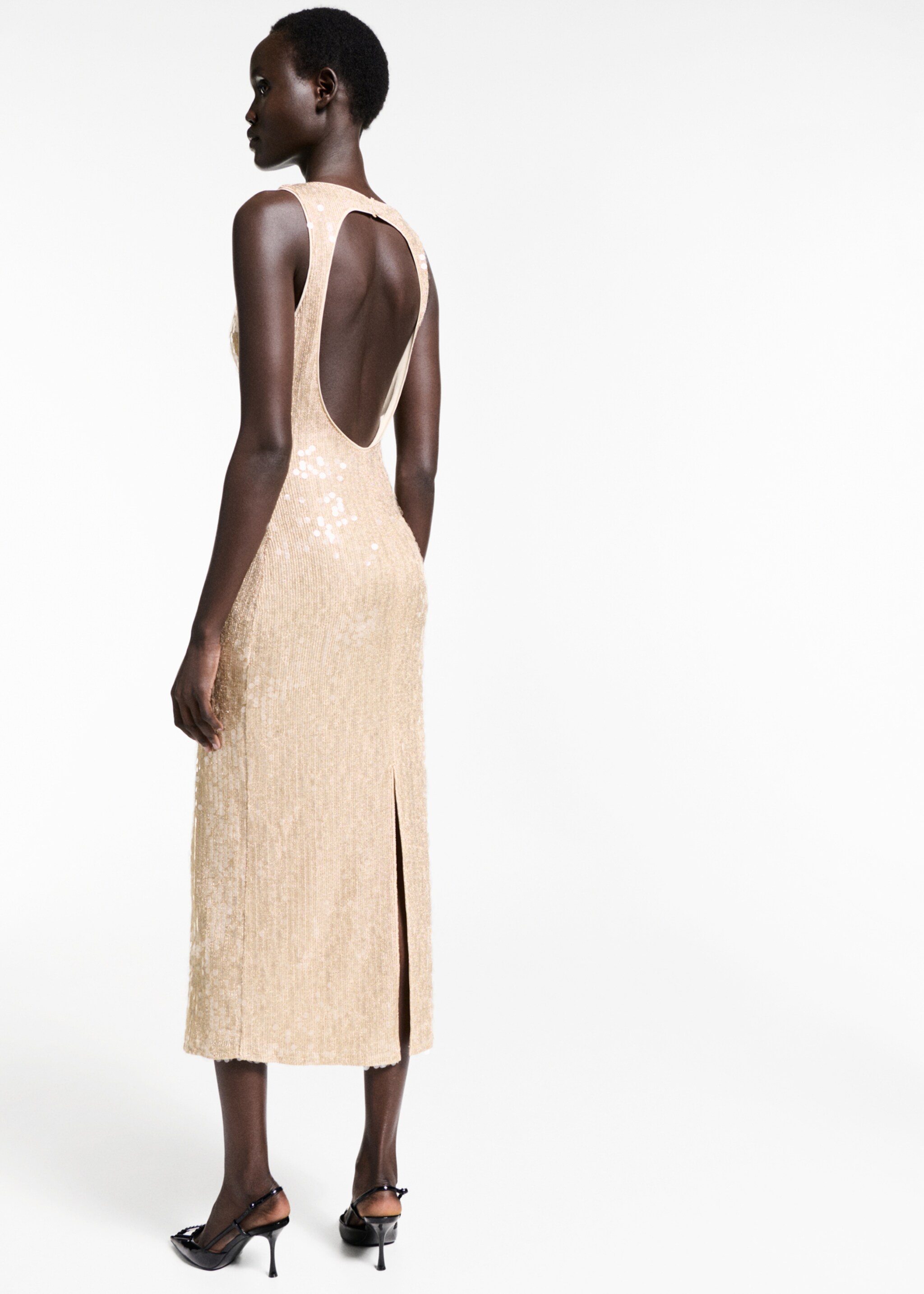 Scoop-back sequin dress - Reverse of the article, Gold. Ref: 77099061-00.