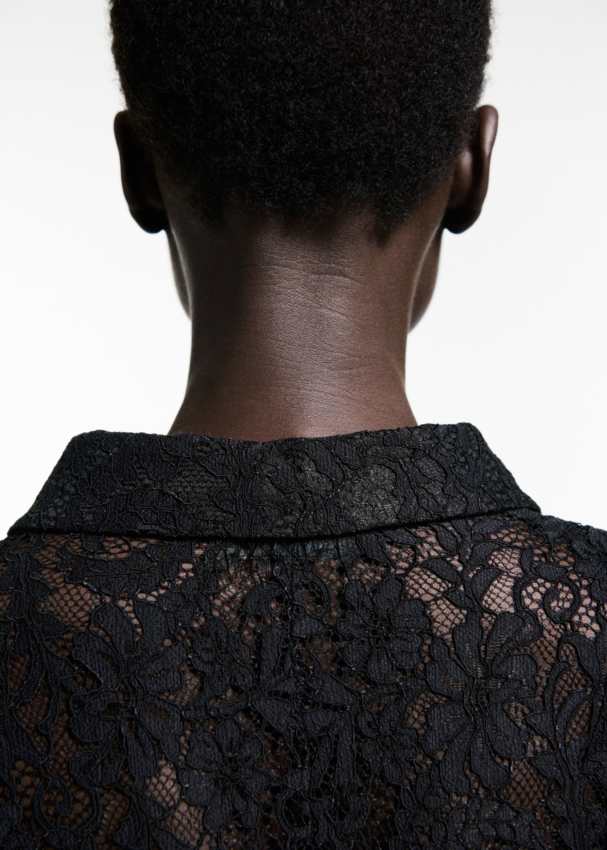 Transparent lace shirt - Details of the article 1, Black. Ref: 77099062-00.