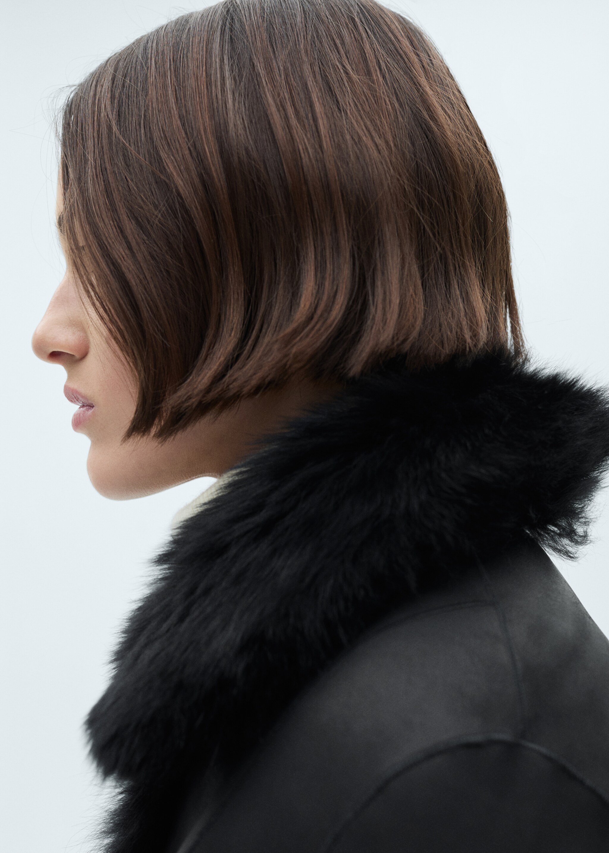 Cropped fur leather coat - Details of the article 6, Black. Ref: 77099063-00.