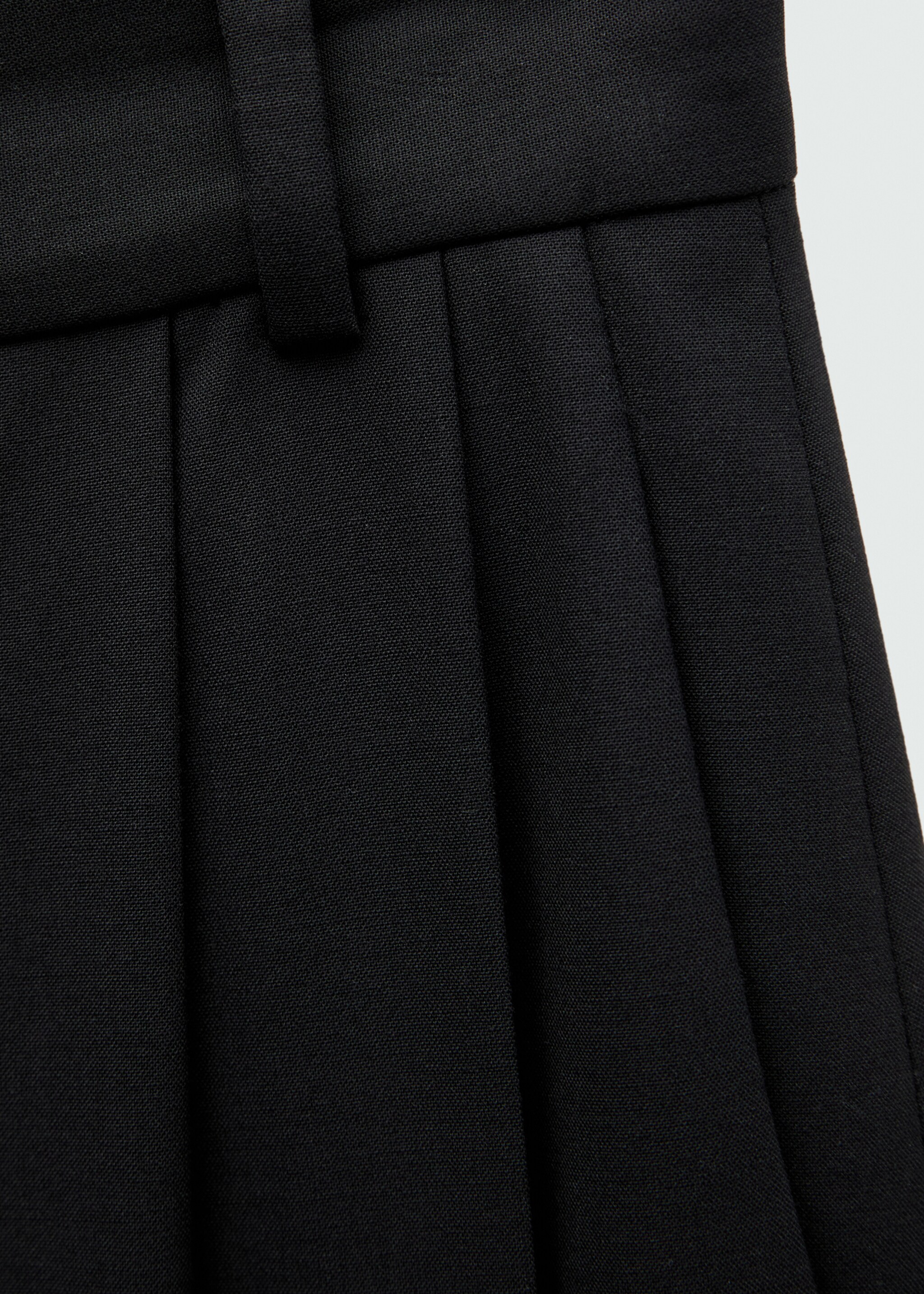 Pleat detail wool trousers - Details of the article 0, Black. Ref: 77099070-00.