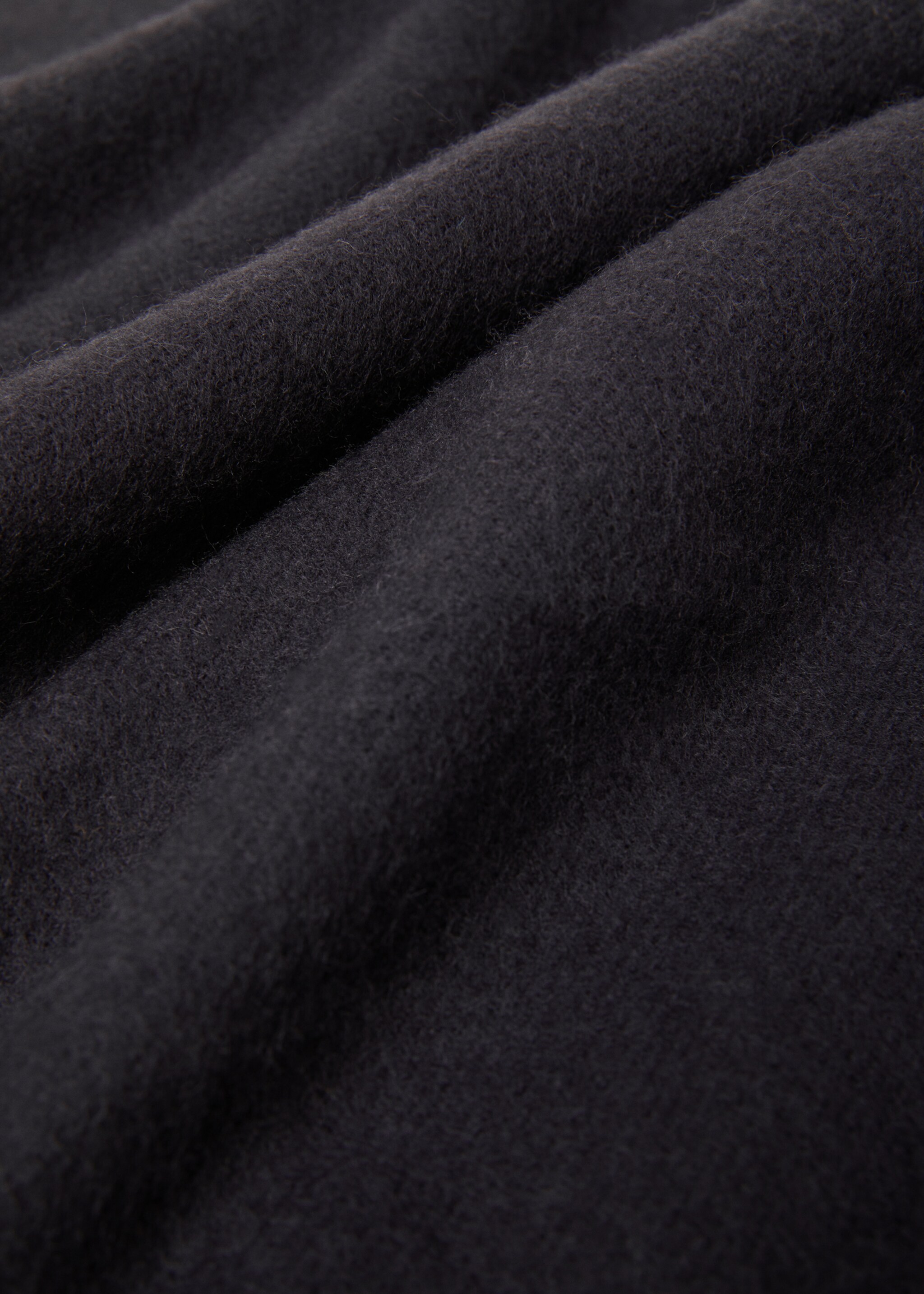 Soft wool and cashmere blanket - Details of the article 2, Charcoal. Ref: 77106317-00.