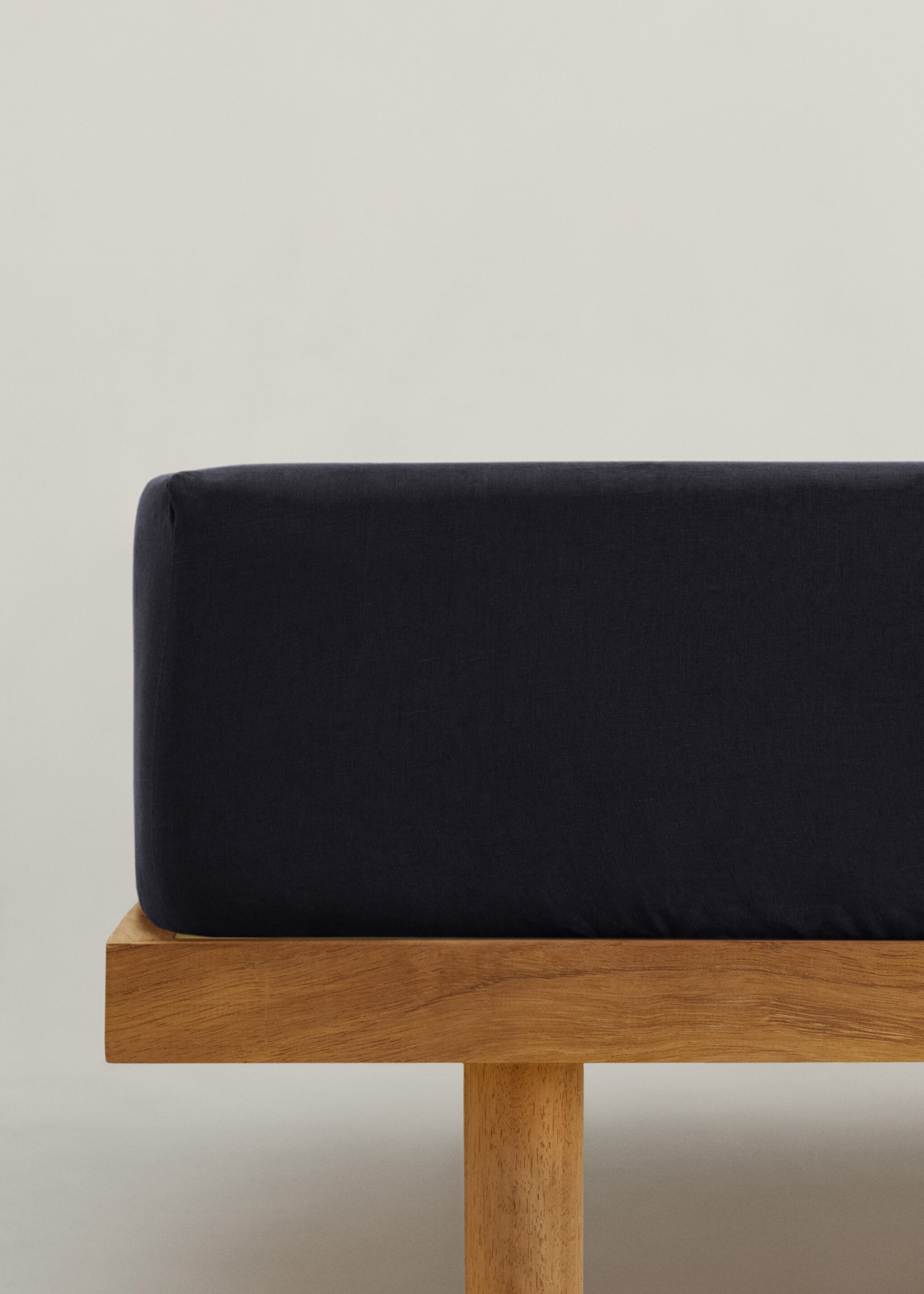 Drap-housse 100 % lin Lit de 150/160 cm - Article sans modèle, Bleu marine foncé. Ref: 77146317-00.