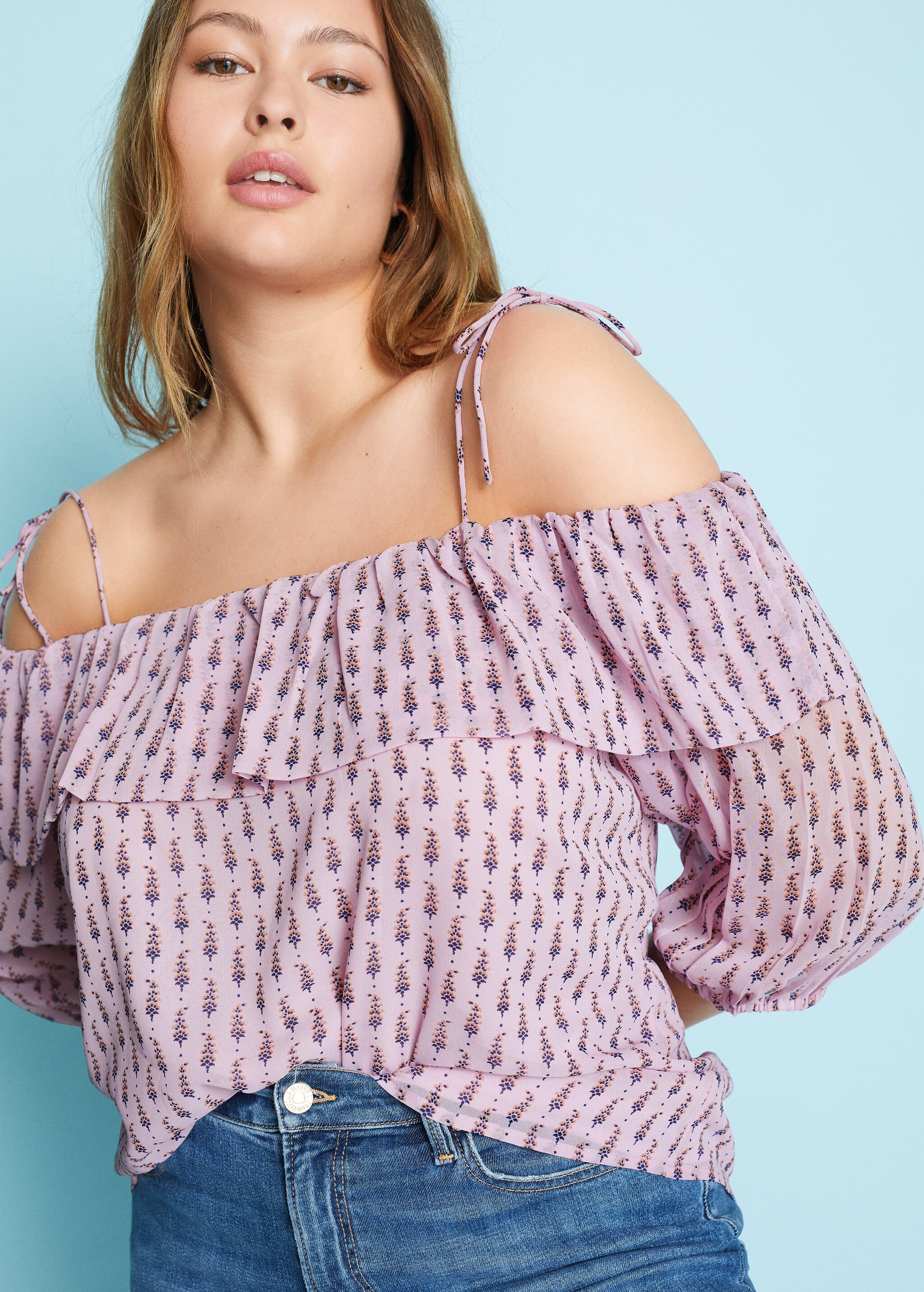 Blusa off-shoulder estampada - Detalle del artículo 2