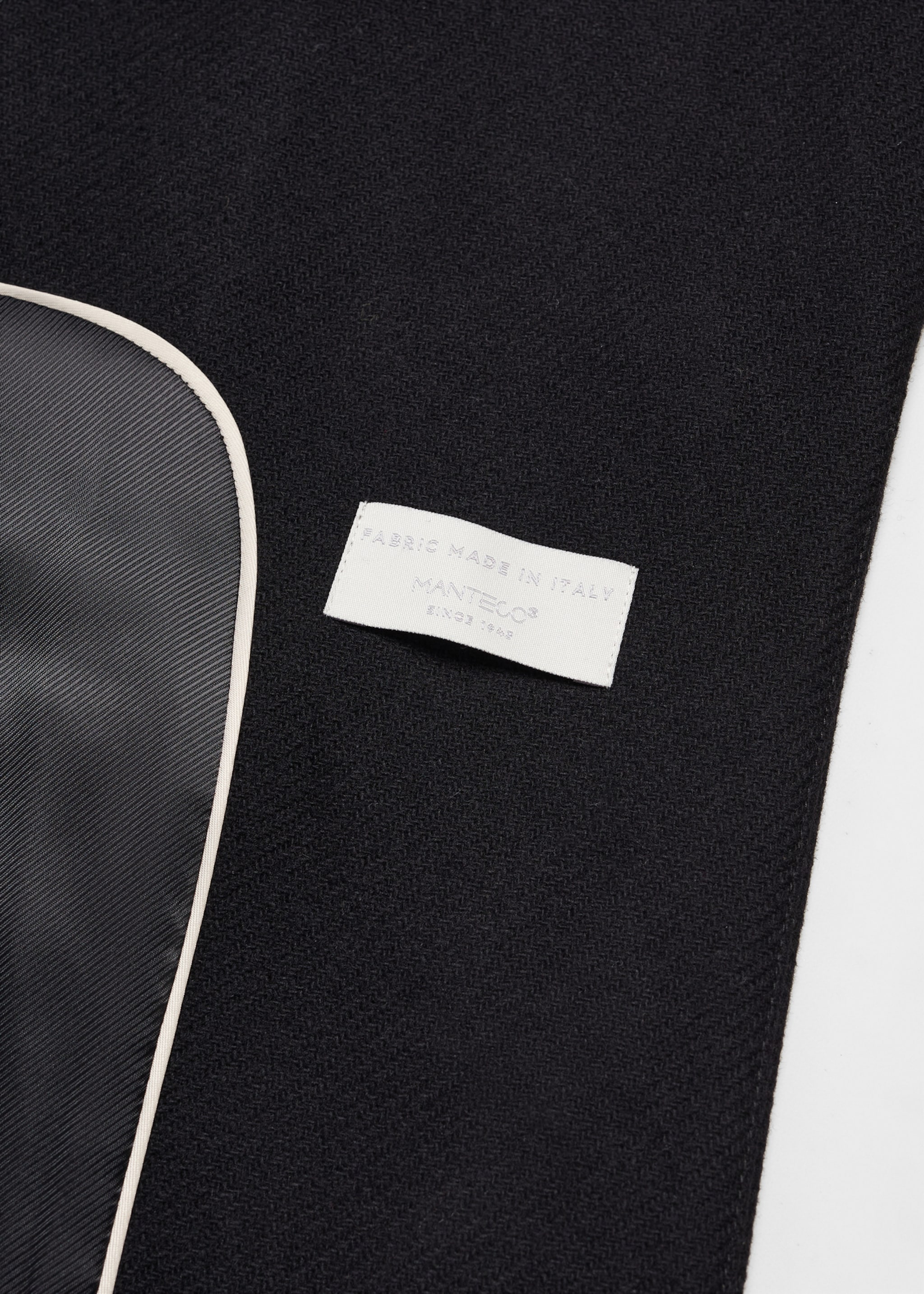 Structured wool coat - Details of the article 0, Black. Ref: 77159223-00.