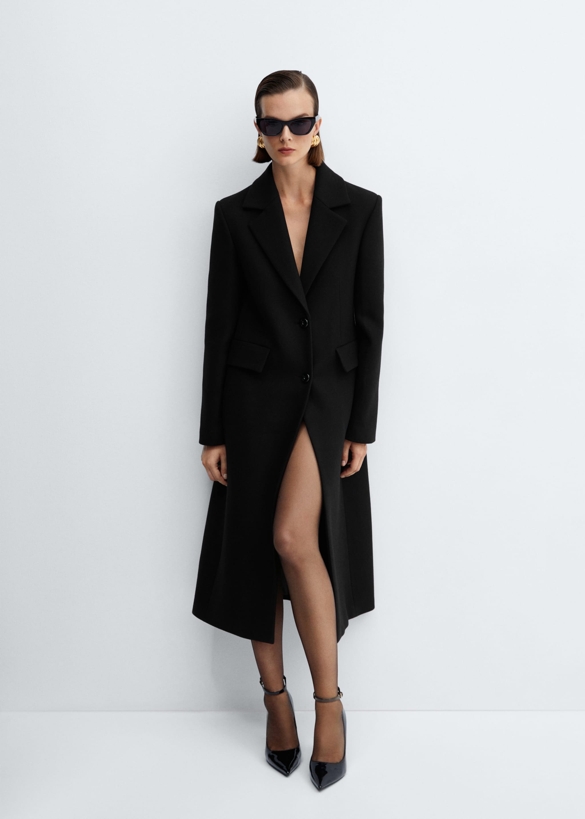 Structured wool coat - Details of the article 2, Black. Ref: 77159223-00.