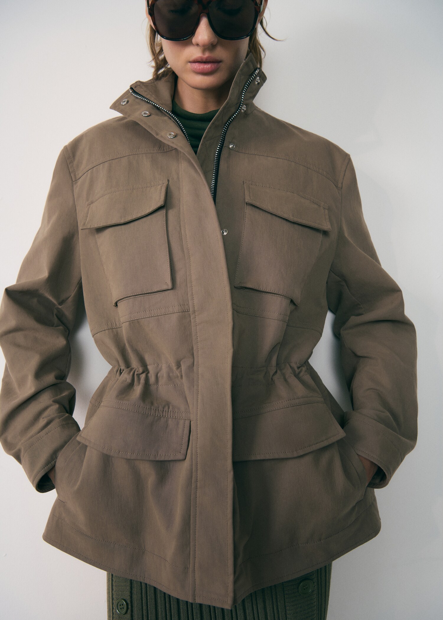 Parka bolsillos cuello alto - Detalle del artículo 1