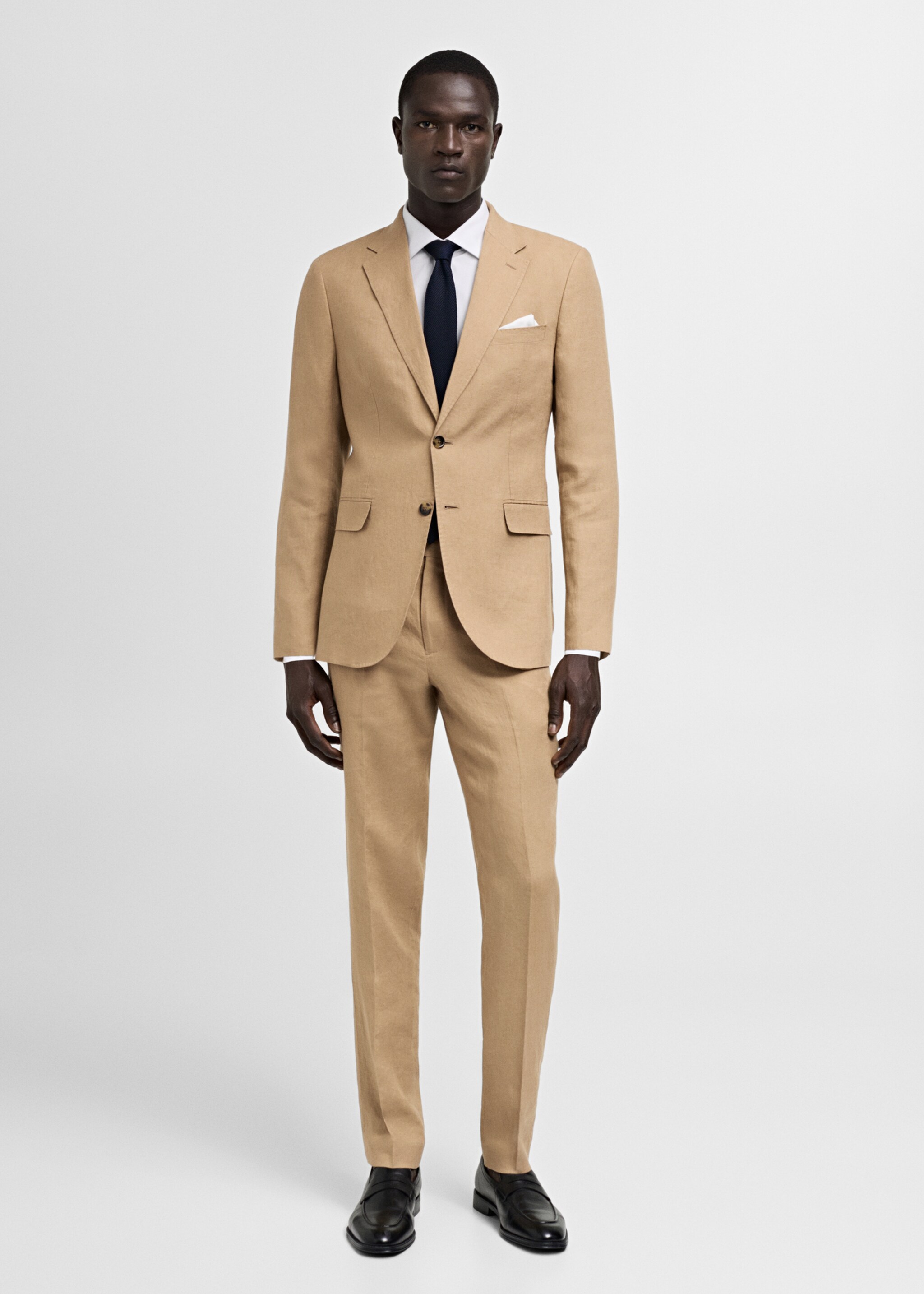 Spodnie garniturowe slim fit z 100% lnu - Plan ogólny