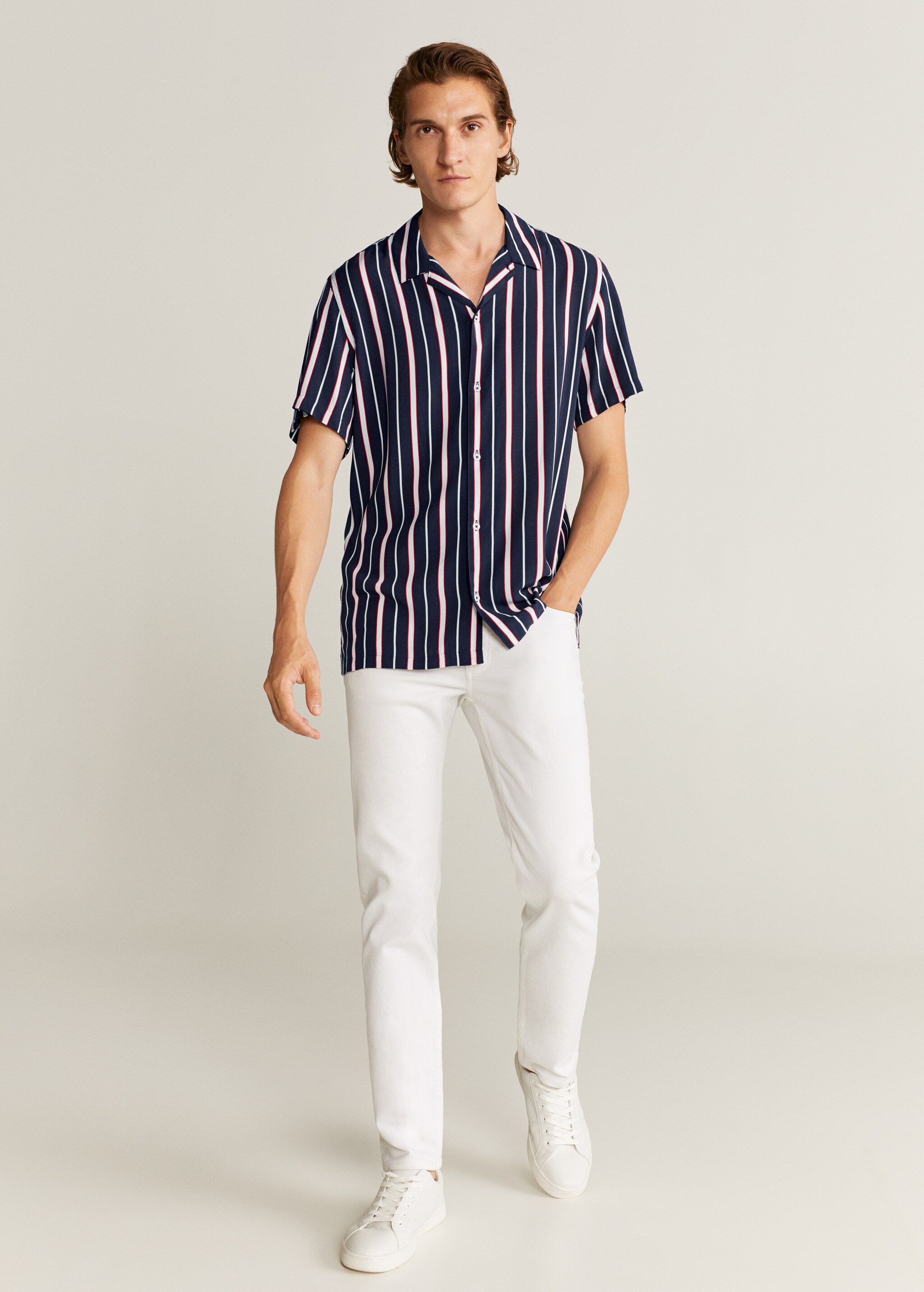 Camisa vestir regular fit rayas - Plano general