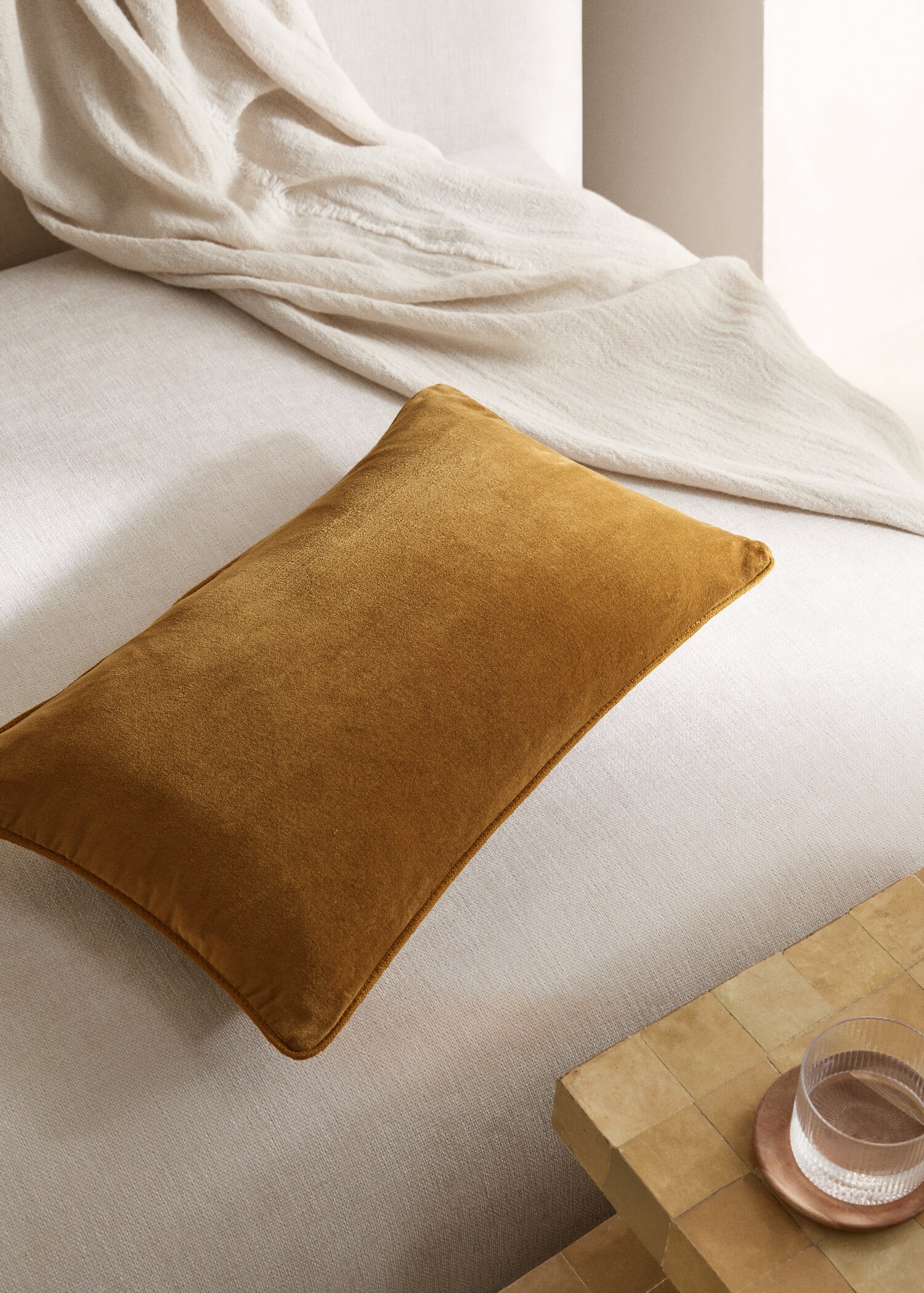 Copricuscino In Velluto Con ZiP Con Ponpon – Preziosa Home - Foto 2