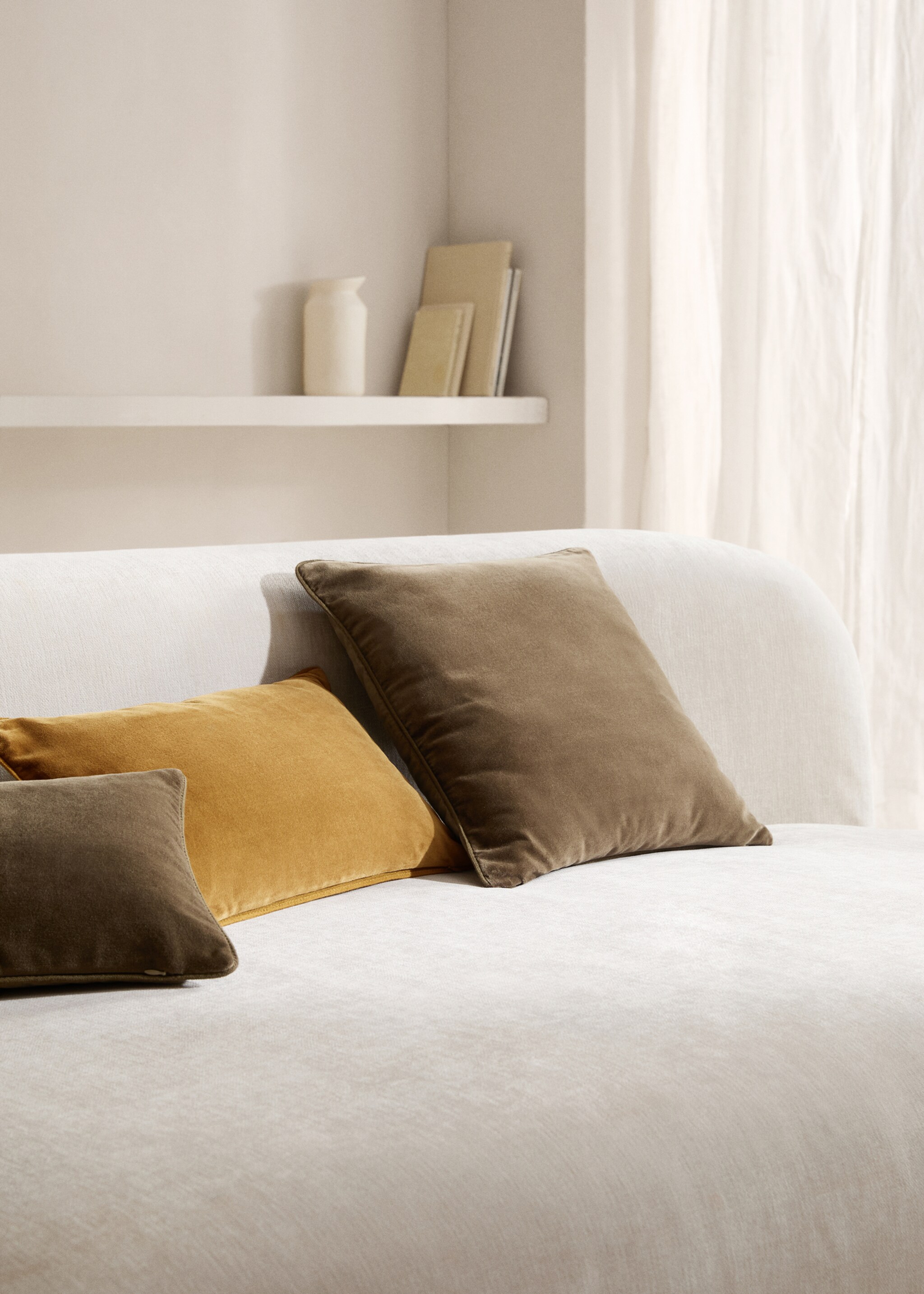 Kissenbezug aus Samt 45 x 45 cm - Allgemeine Ansicht, Dunkelgrün. Ref: 77003289-00.