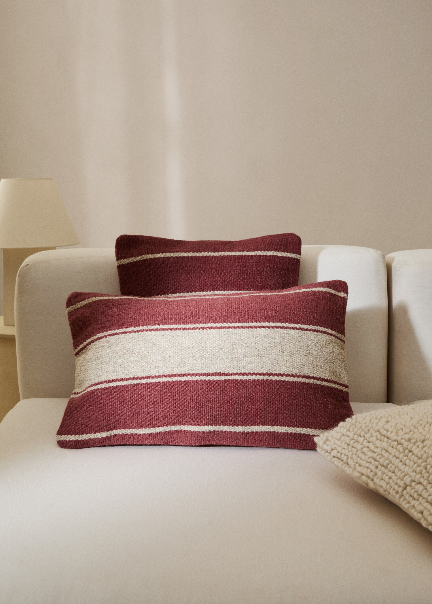 100% wool striped cushion cover - General plane