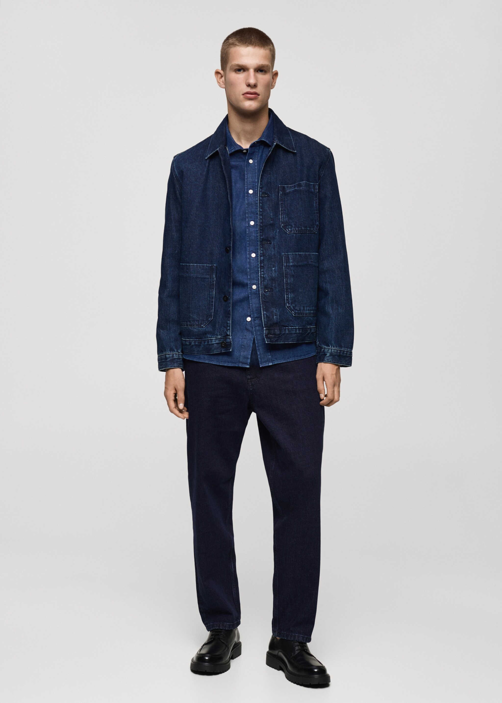 Relaxed Fit-Jeans mit dunkler Waschung - Allgemeine Ansicht