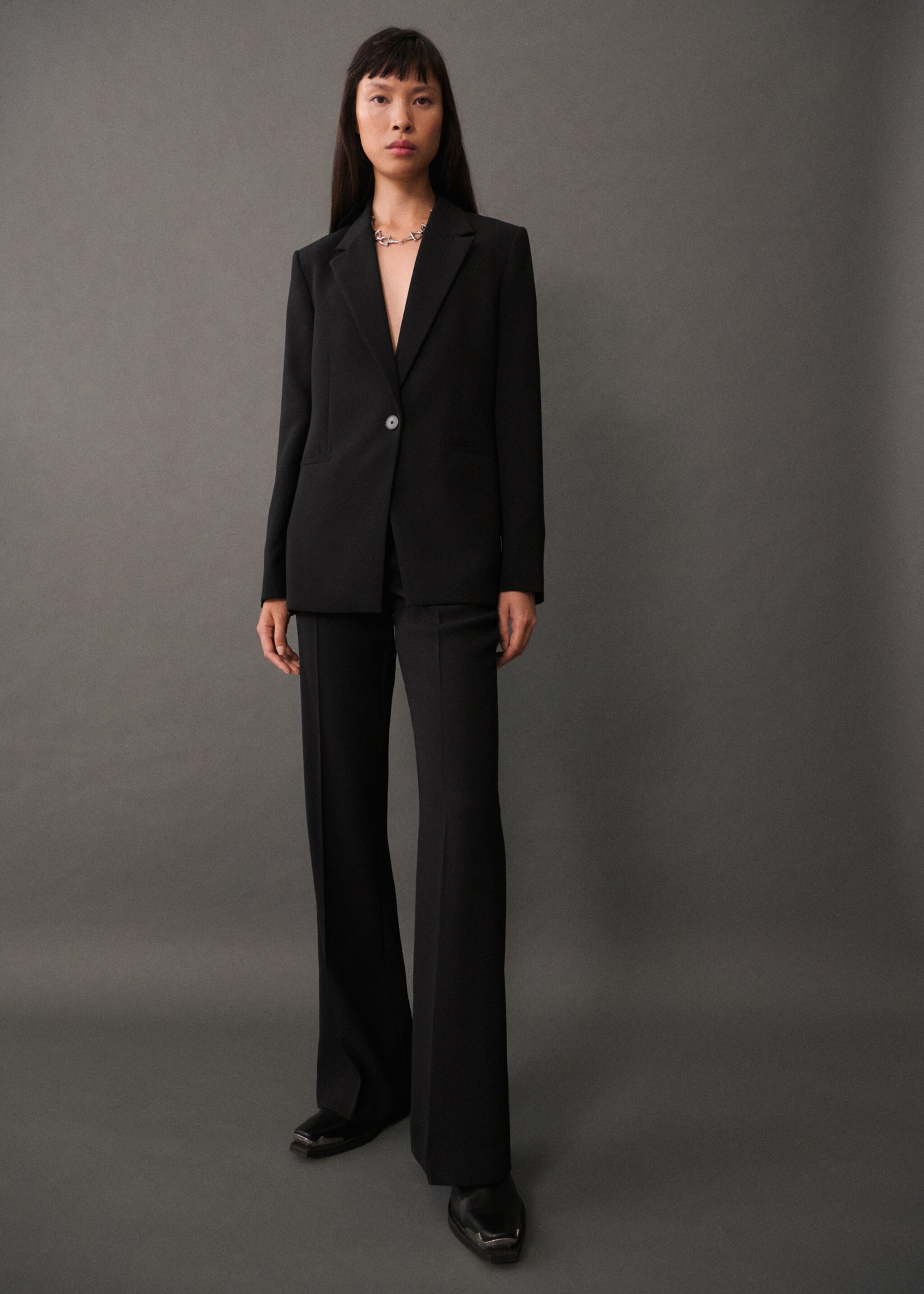 Wide leg suit trousers - General plane, Black. Ref: 77004768-00.