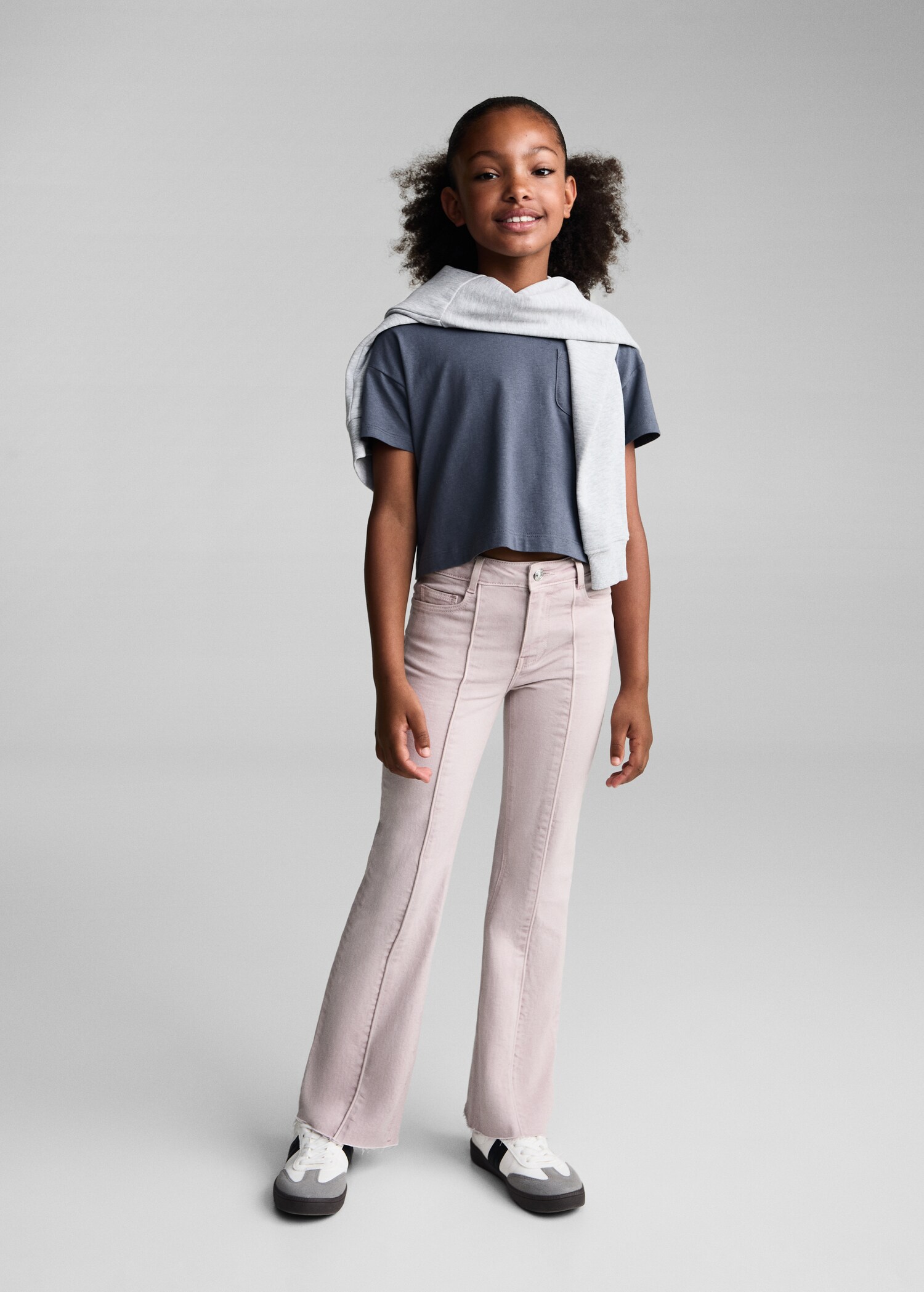 Decorative seam flared jeans - General plane