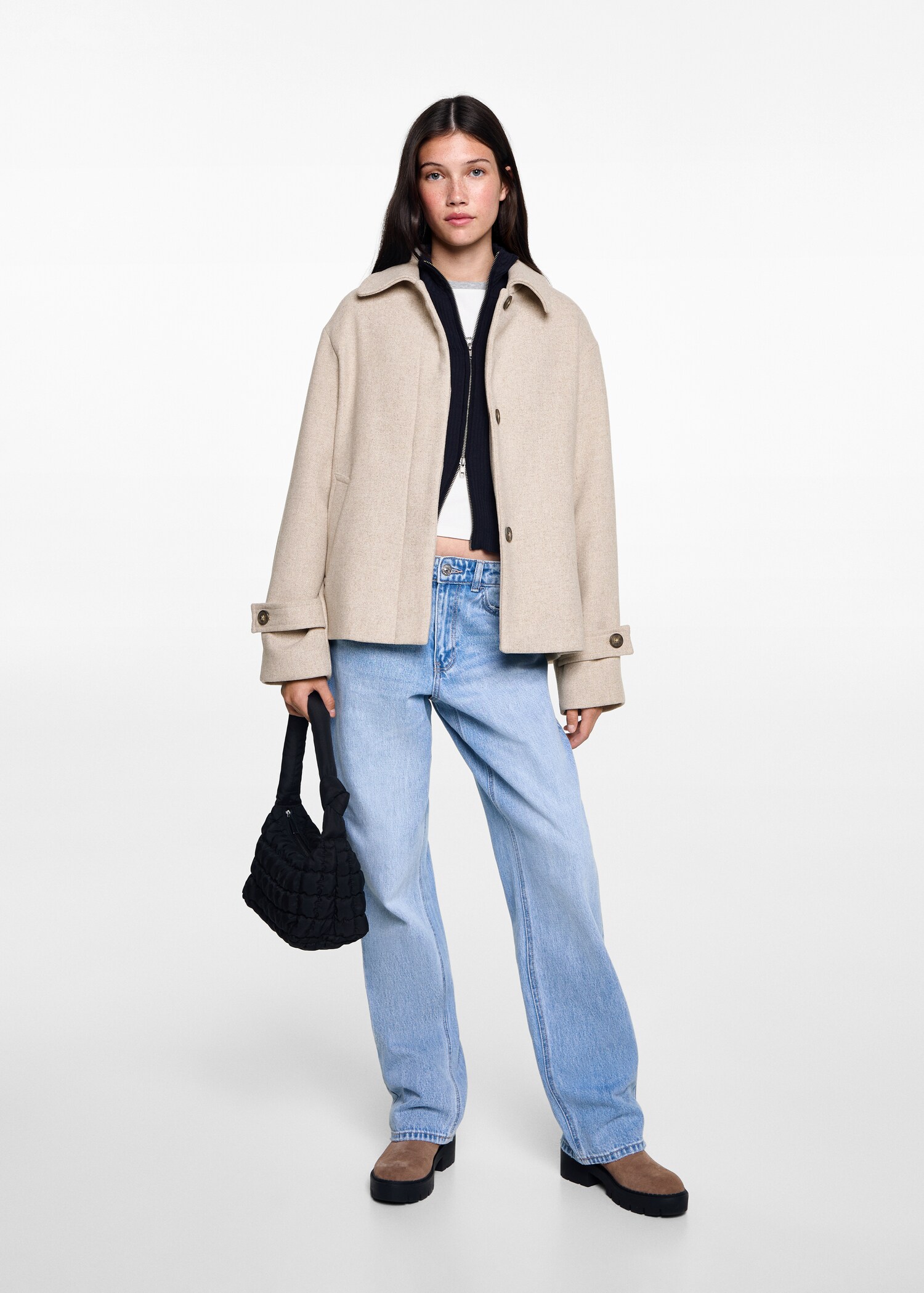 Short cloth coat - General plane