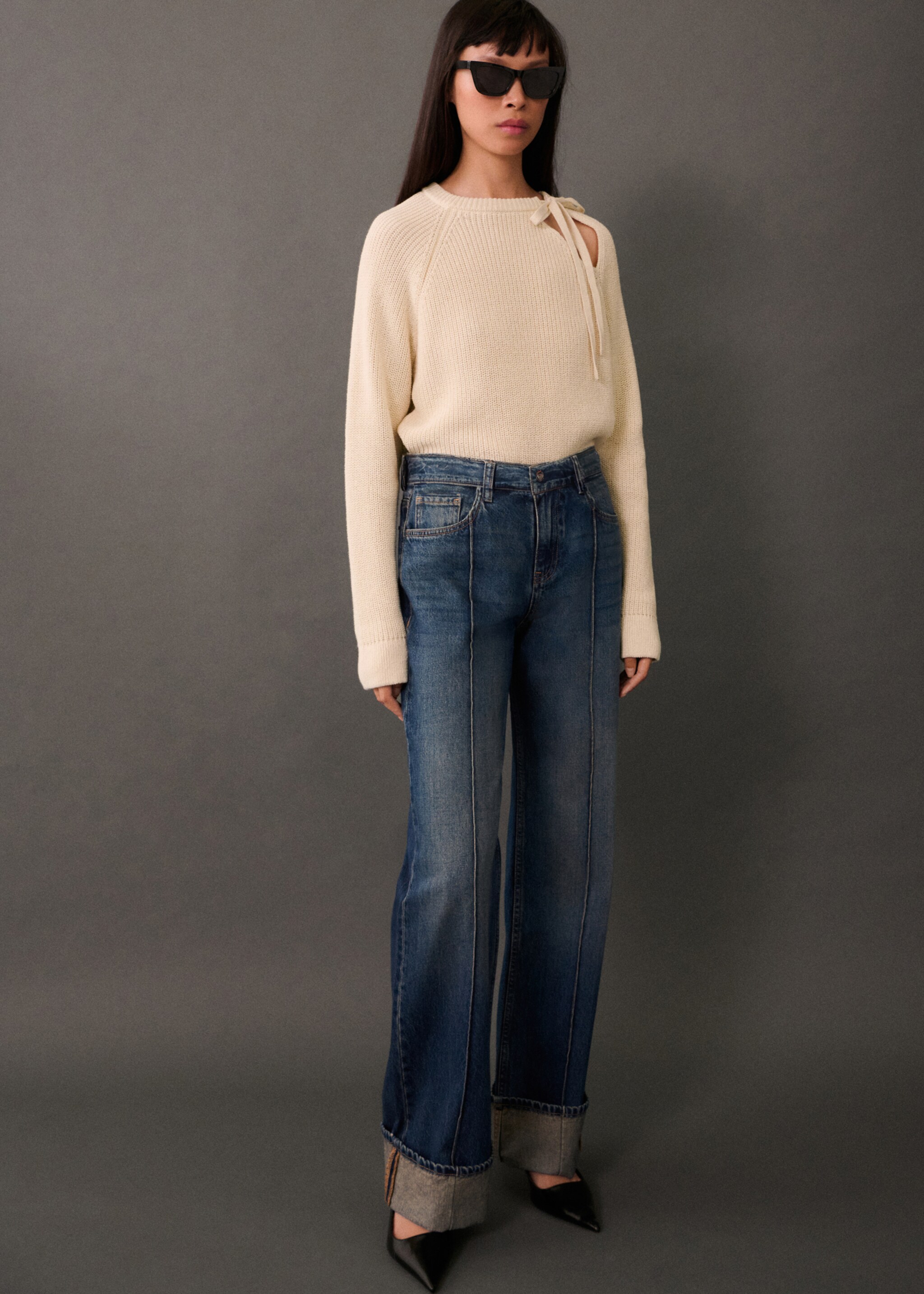 Cut-out knitted sweater - General plane, Ecru. Ref: 77005670-00.