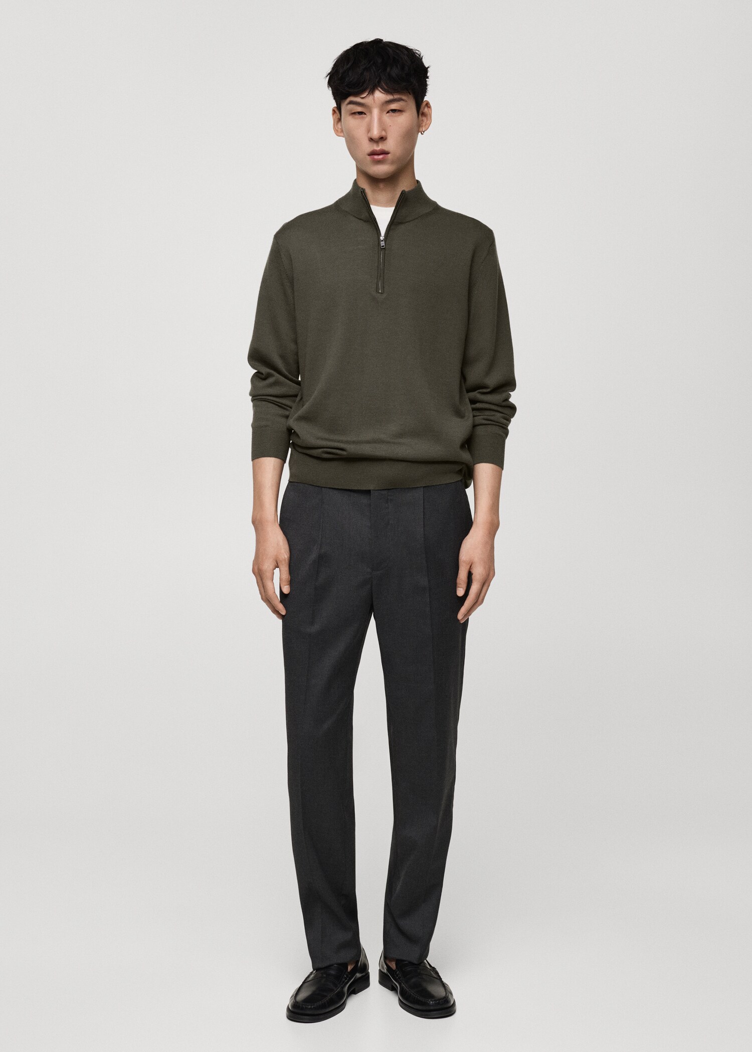 Pull-over 100 % laine mérinos col zippé - Plan général