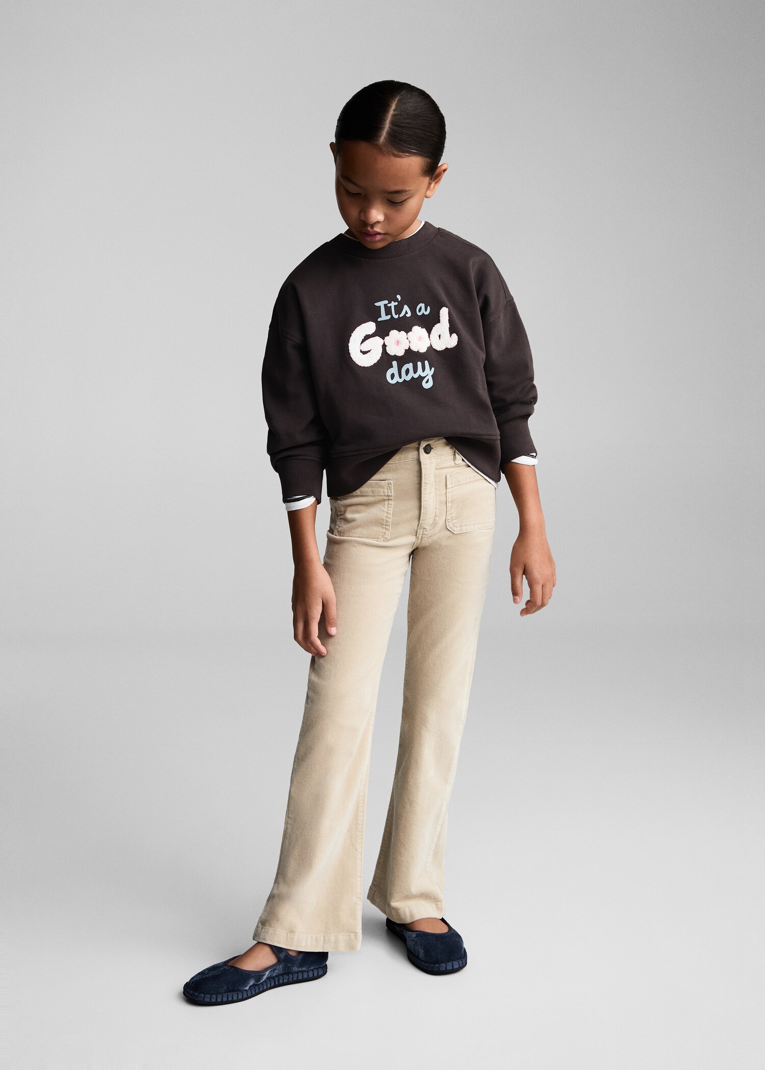 Sweat-shirt imprimé broderie - Plan général