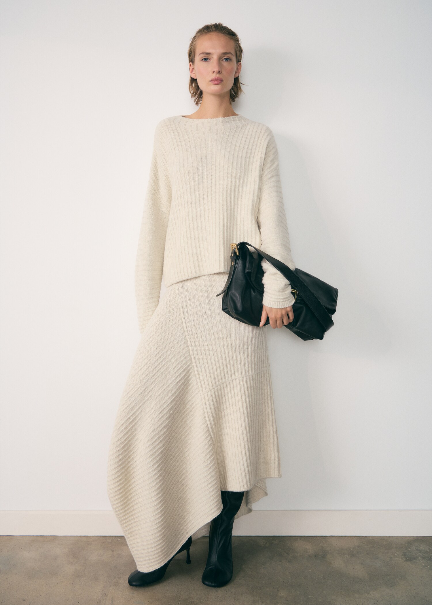 Pull-over col montant coutures - Plan général