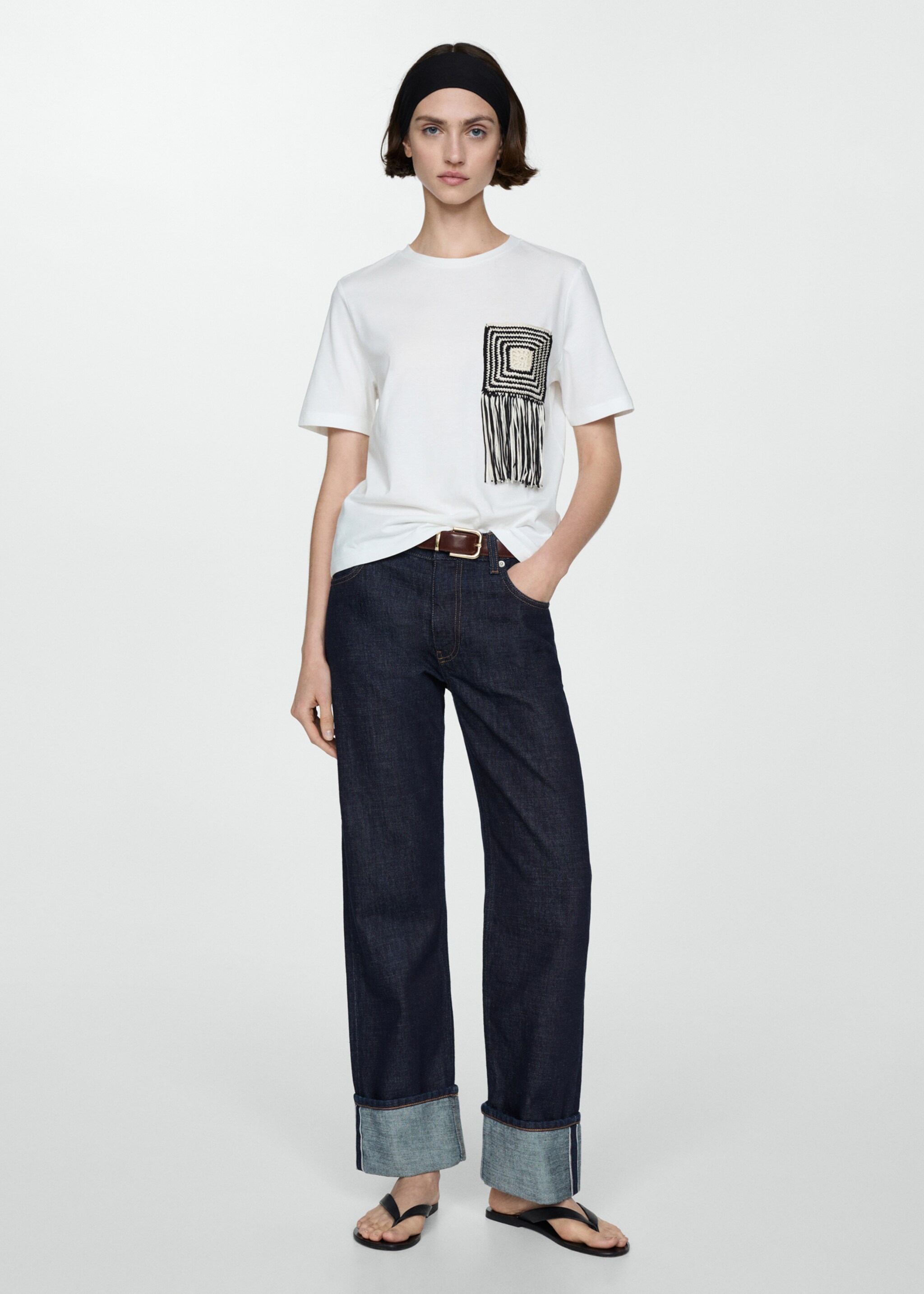 Tricou detaliu croșetat - Plan general