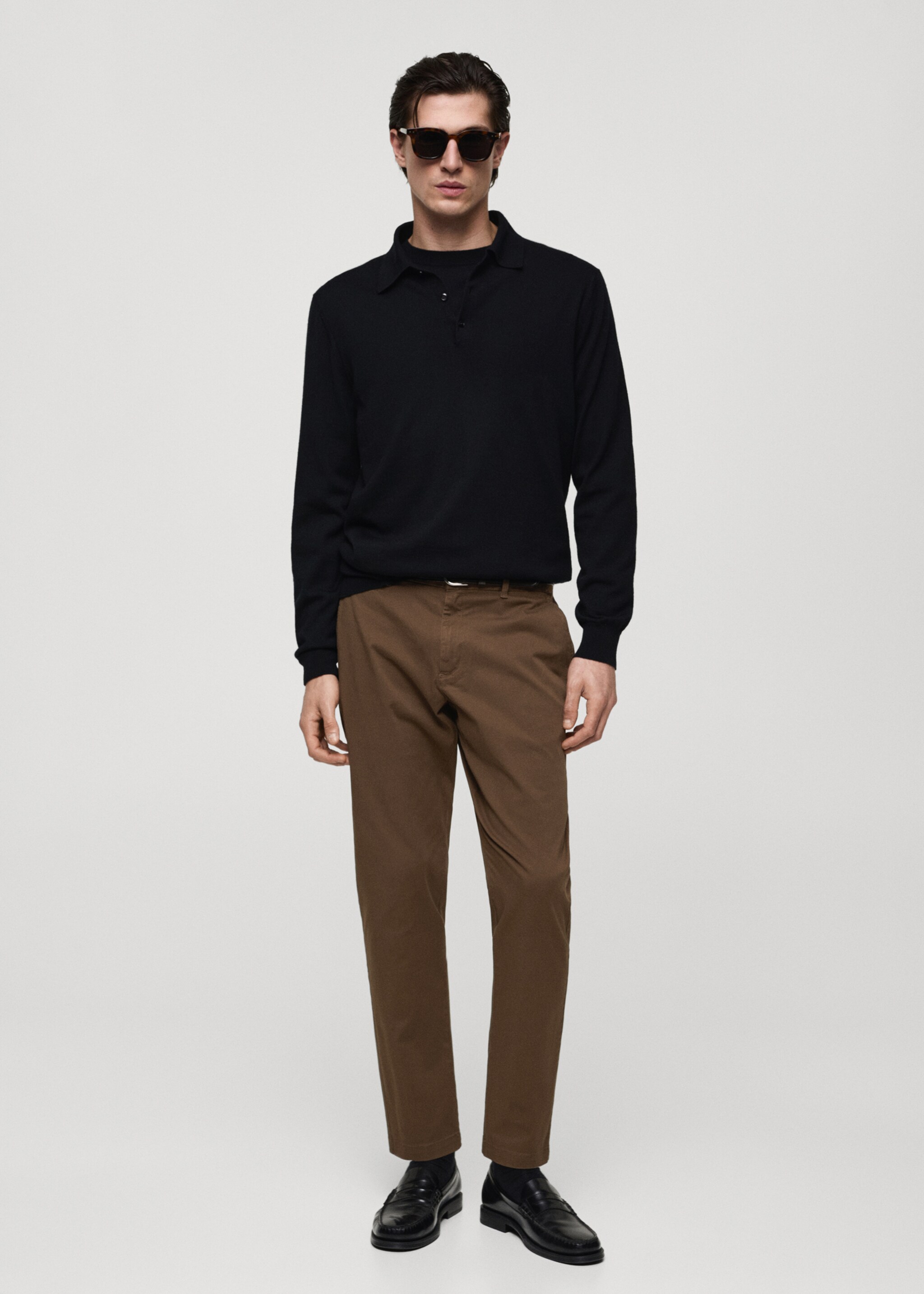 Pantalón algodón tapered crop - Plano general, Marrón. Ref: 77010570-00.