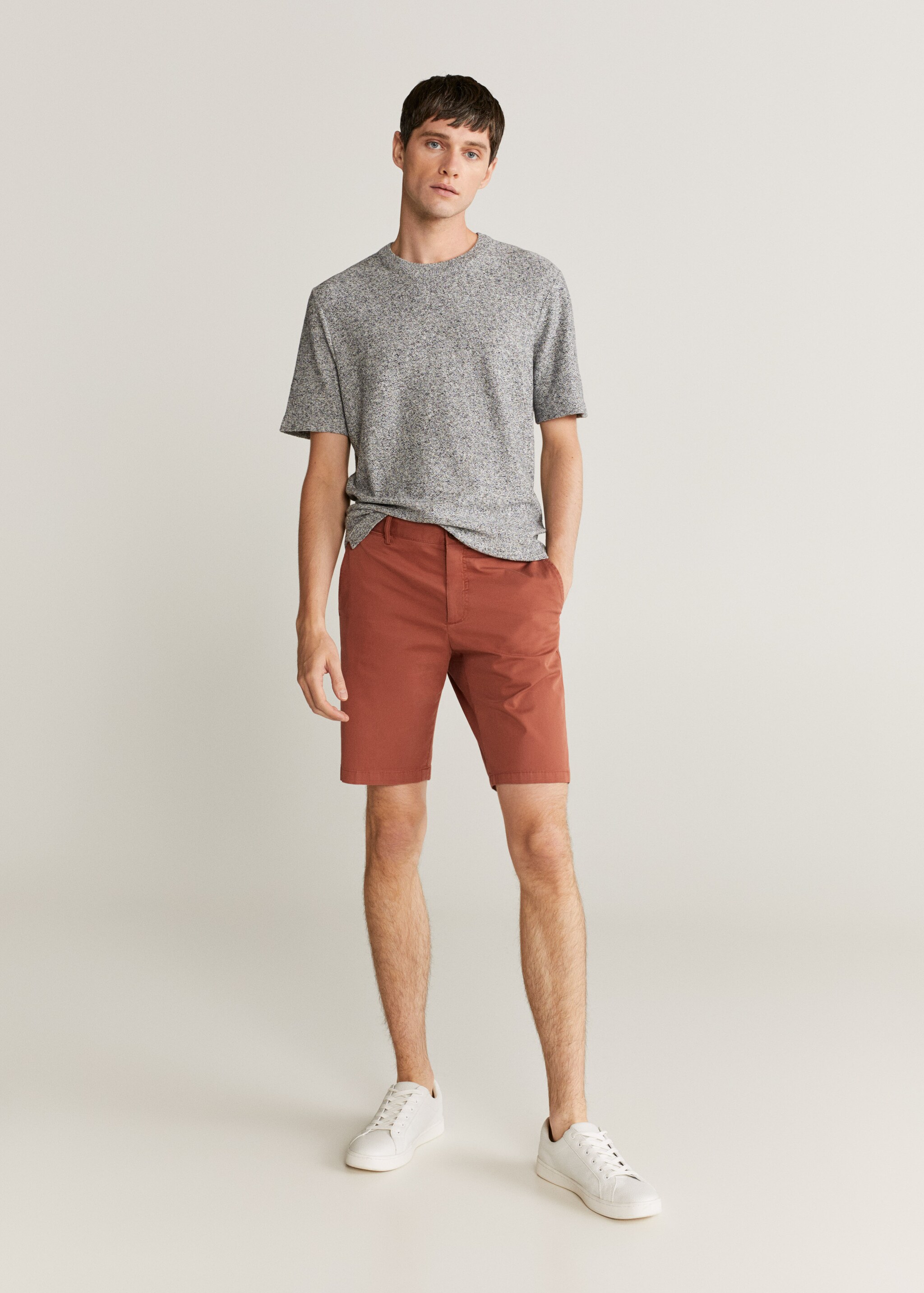 Bavlněné bermudy chino slim fit - Celkový náhled