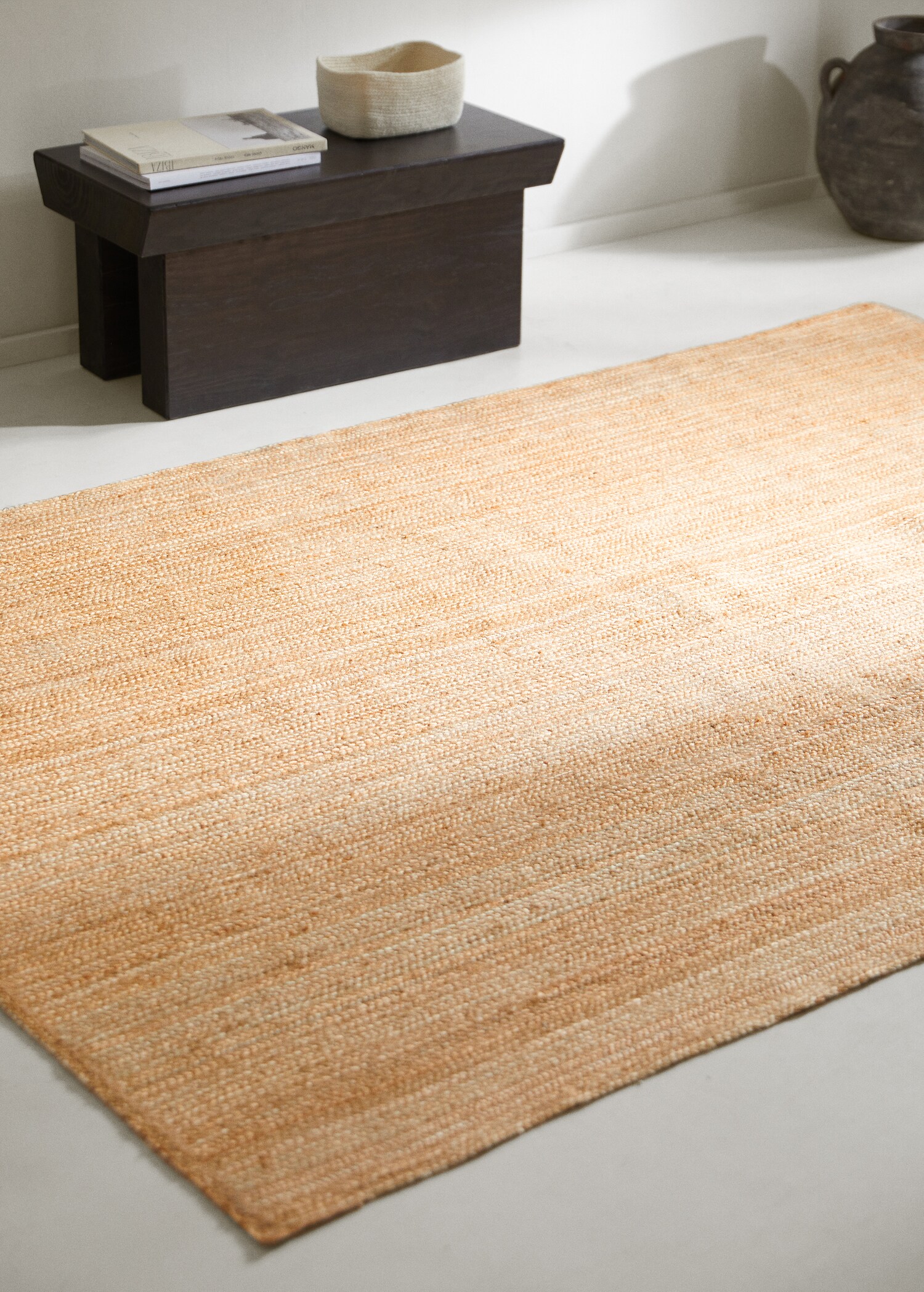 Large natural fibre rectangular rug - General plane