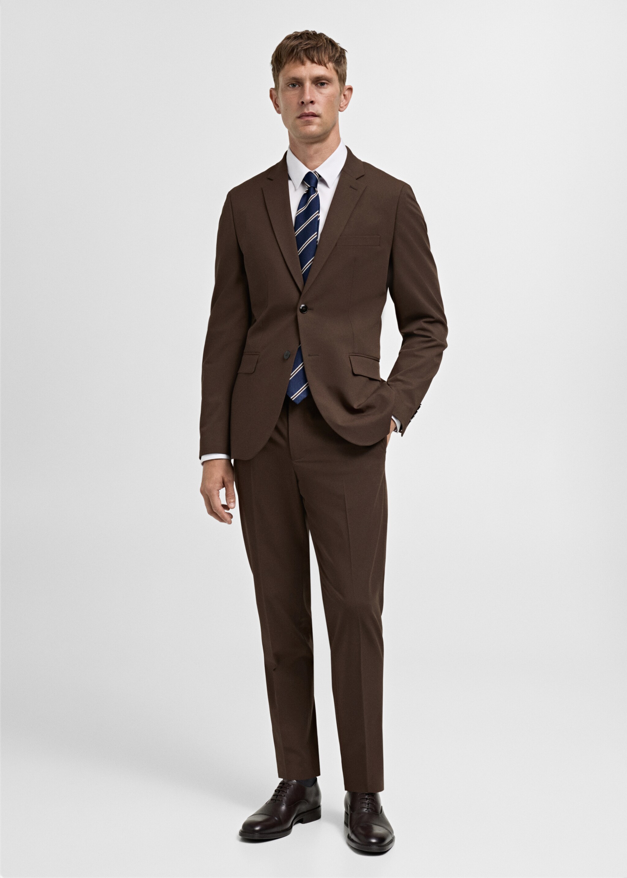 Stretch fabric super slim-fit suit trousers - General plane, Tobacco Brown. Ref: 77014444-00.