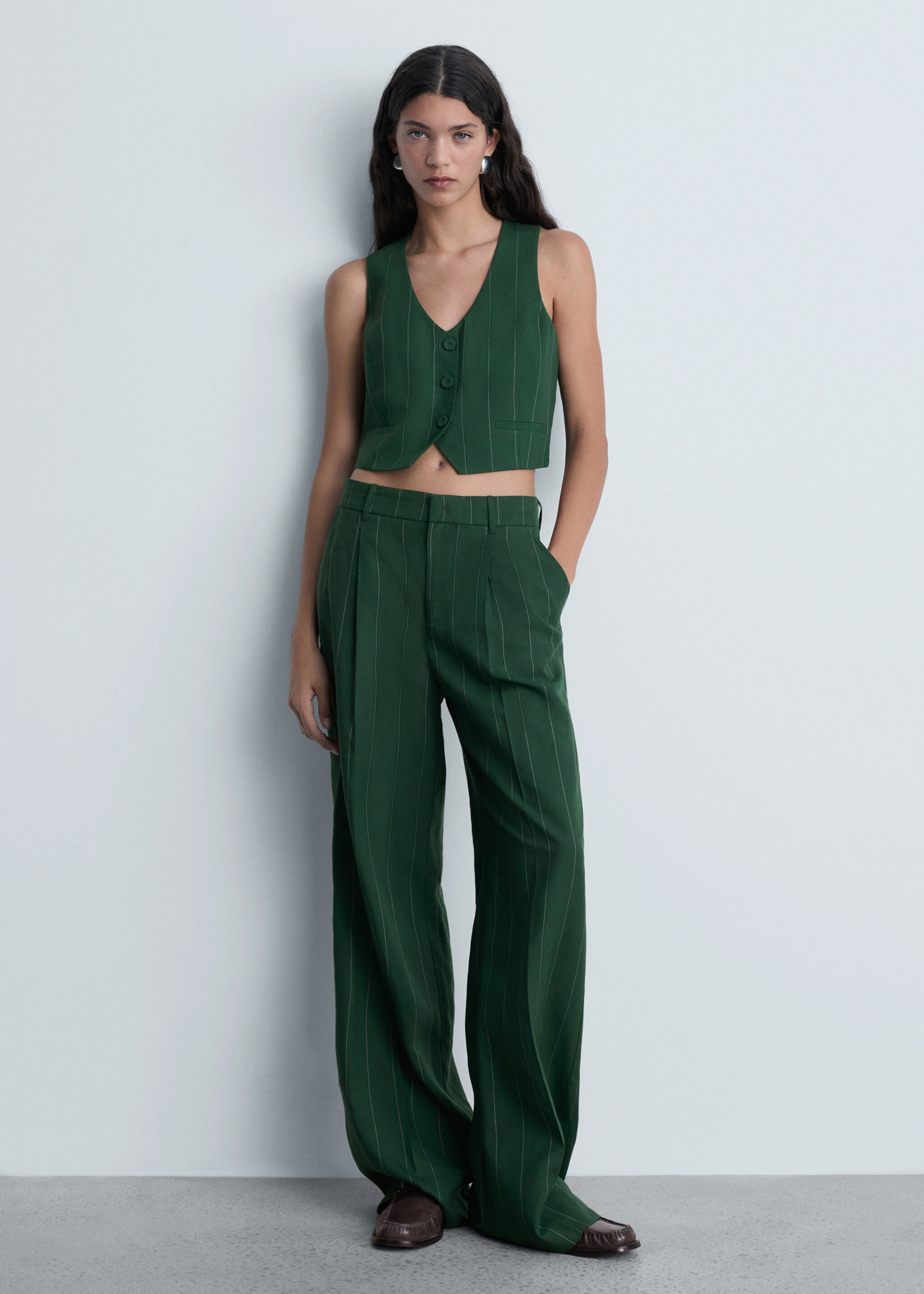 Anzugweste mit Nadelstreifen - Allgemeine Ansicht, Grün. Ref: 77014768-00.