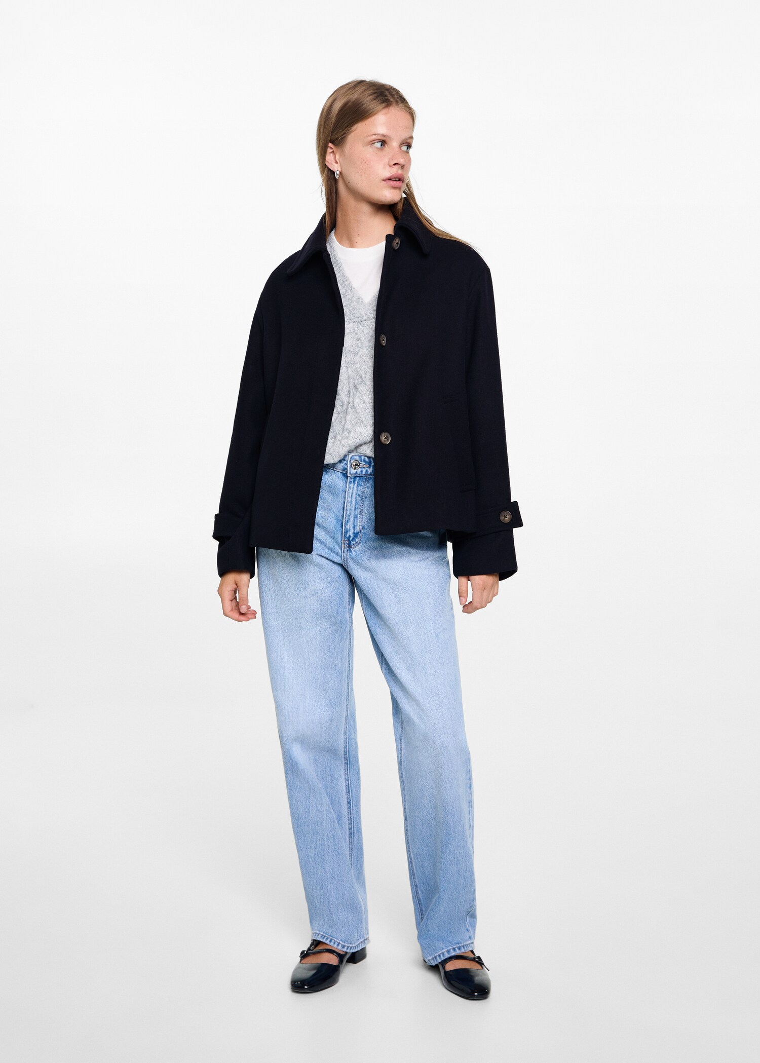 Short cloth coat - General plane