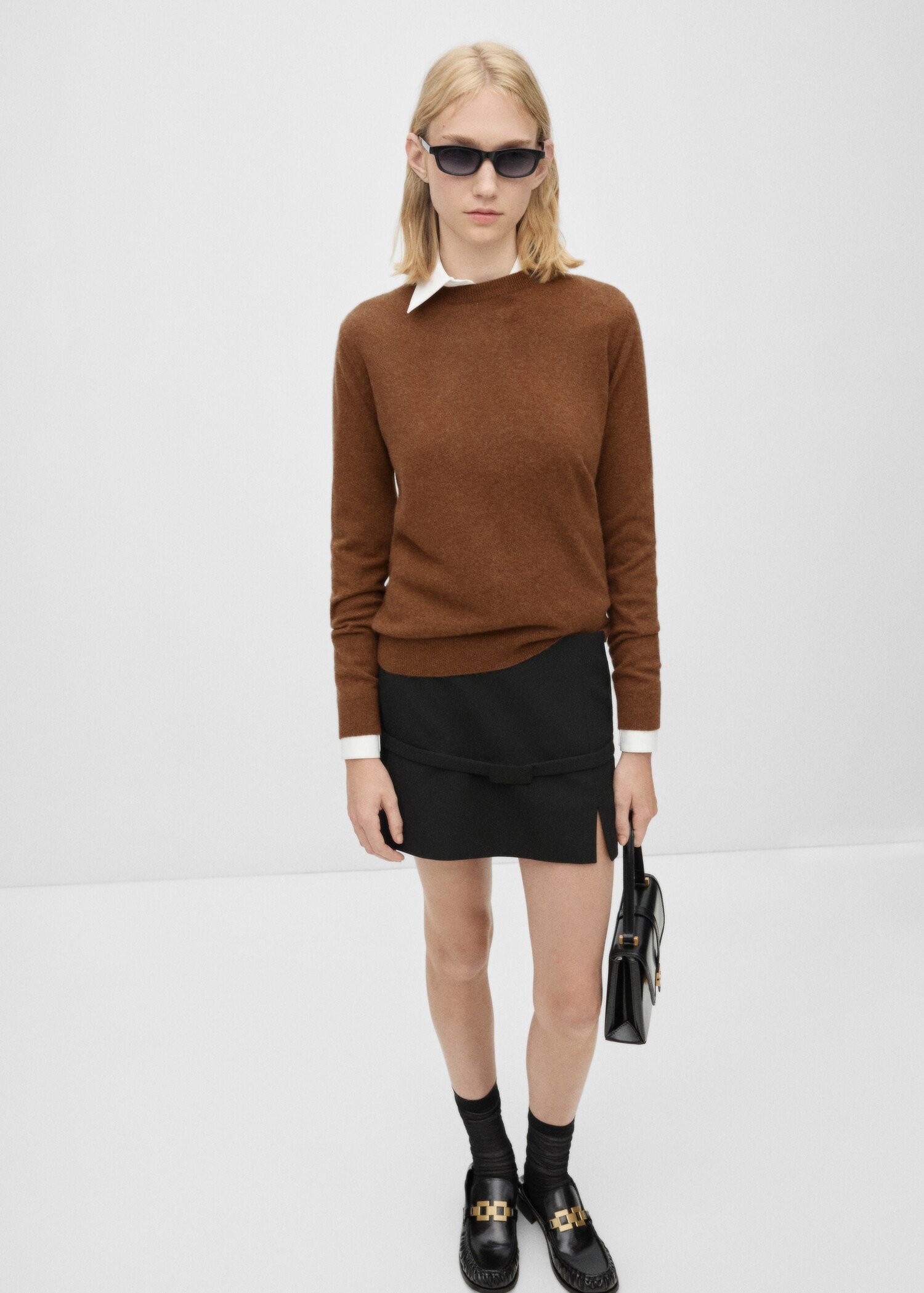 100% cashmere sweater - General plane