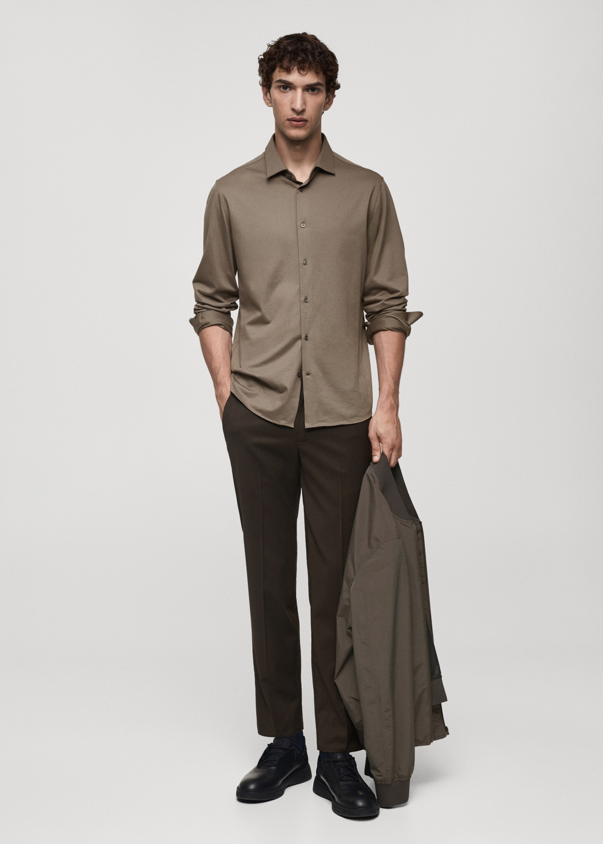 Crease-resistant regular-fit shirt - General plane, Medium Brown. Ref: 77015984-00.