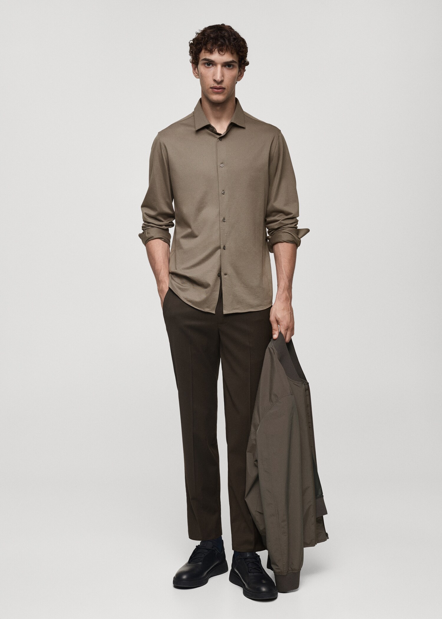 Crease-resistant regular-fit shirt - General plane