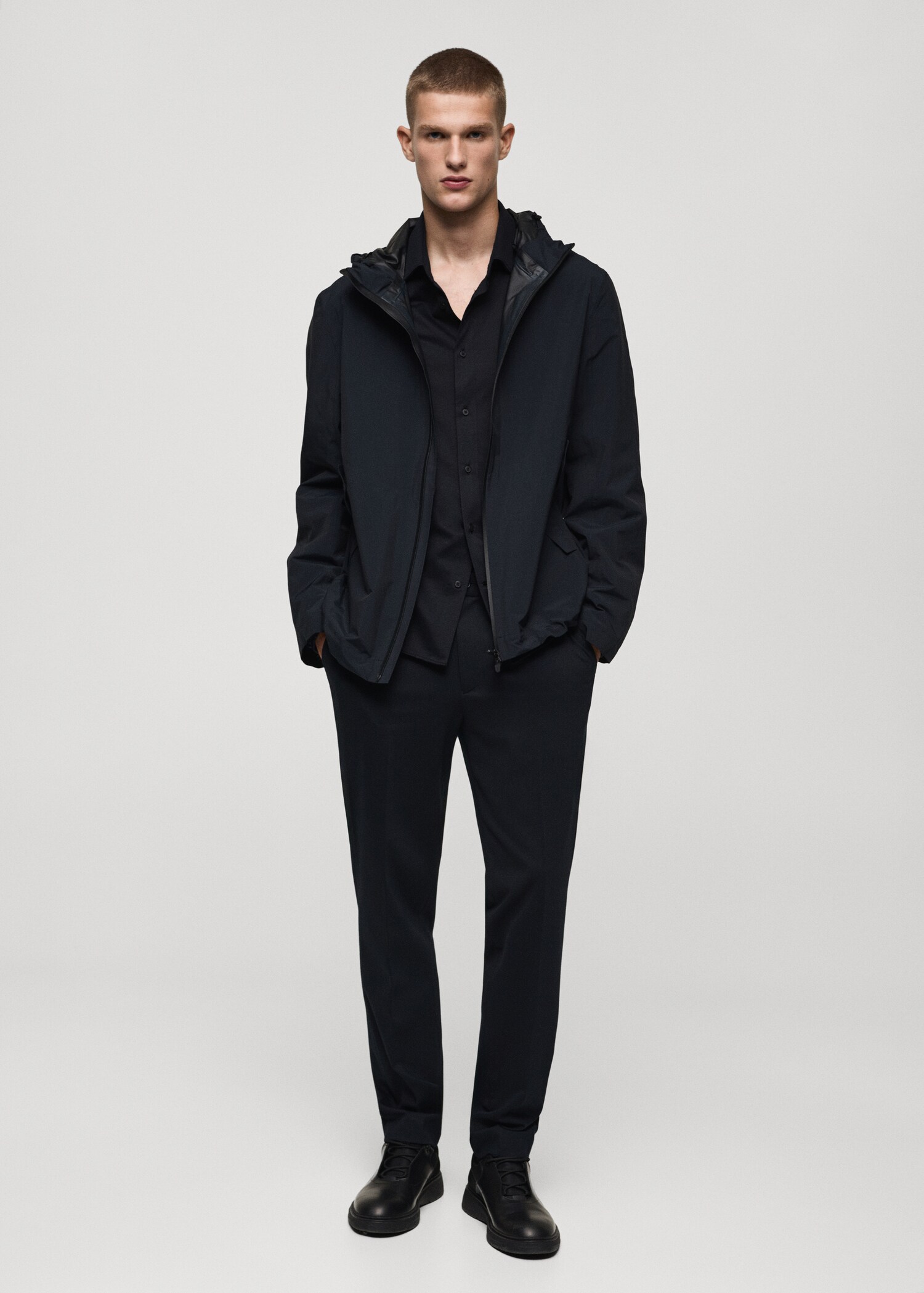 Crease-resistant regular-fit shirt - General plane