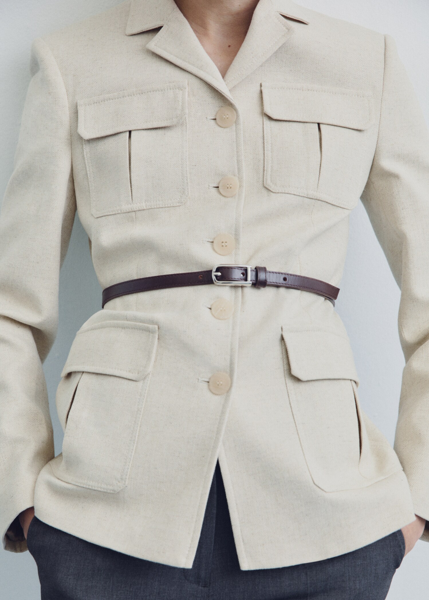 Ceinture fine en cuir - Plan général